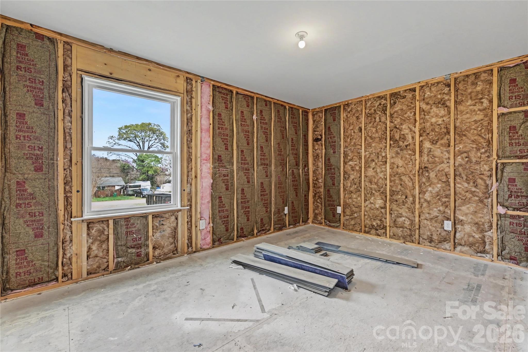 815 Hartness Avenue — Charlotte