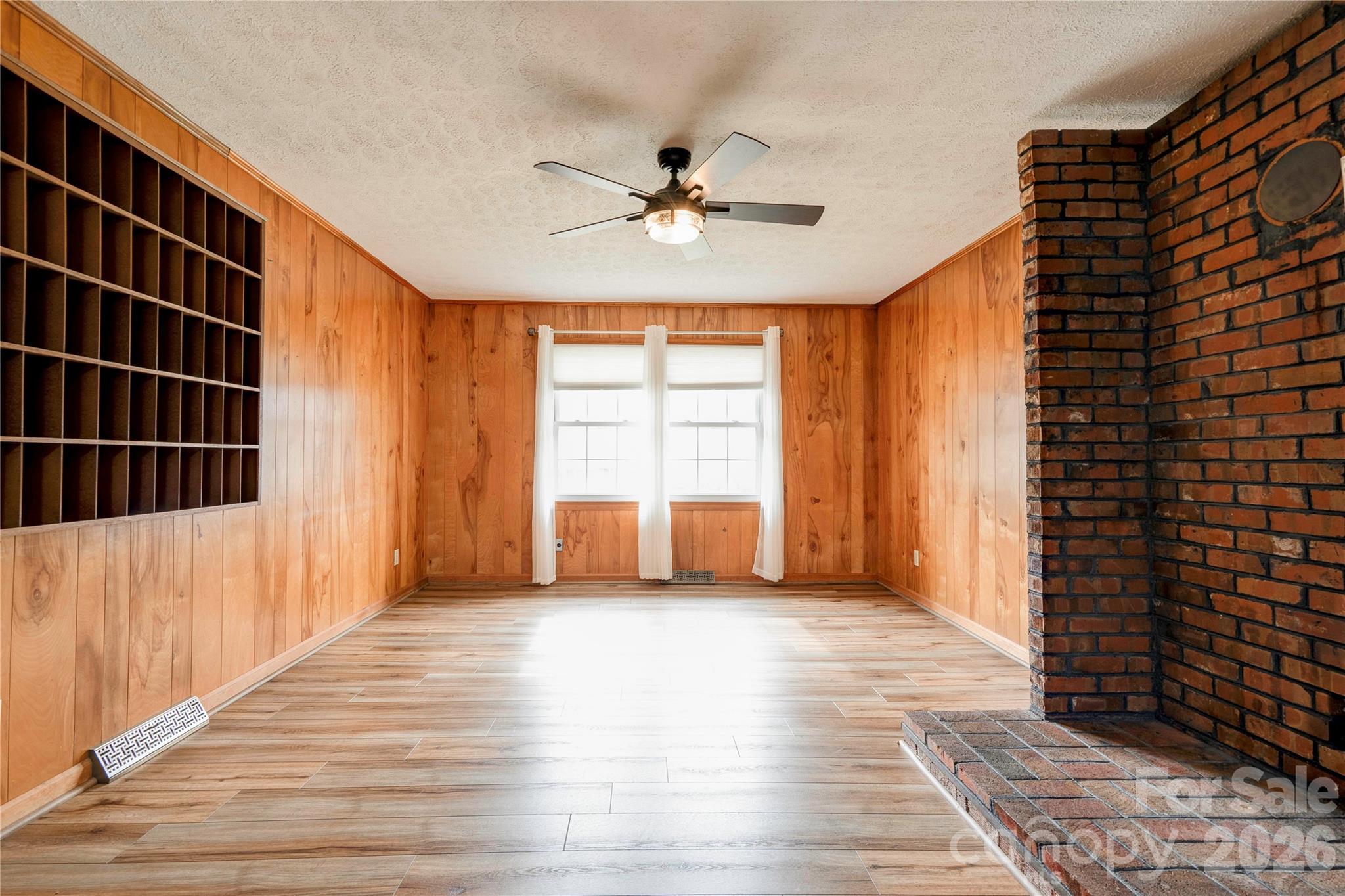 2926 Lake Drive — Shelby