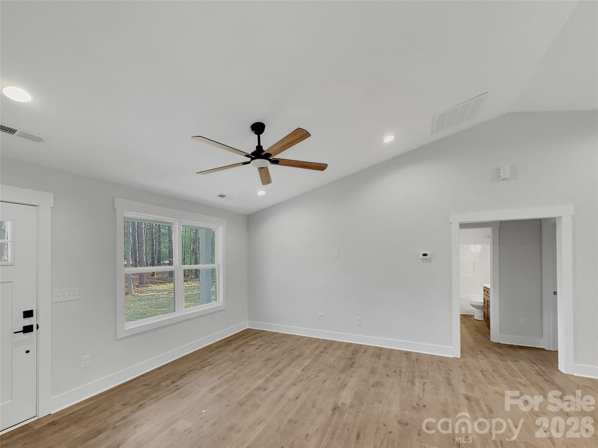2338 Neill Road — Lancaster