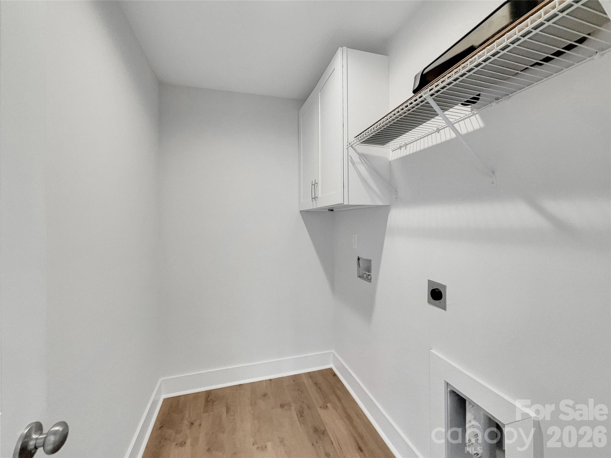 2338 Neill Road — Lancaster