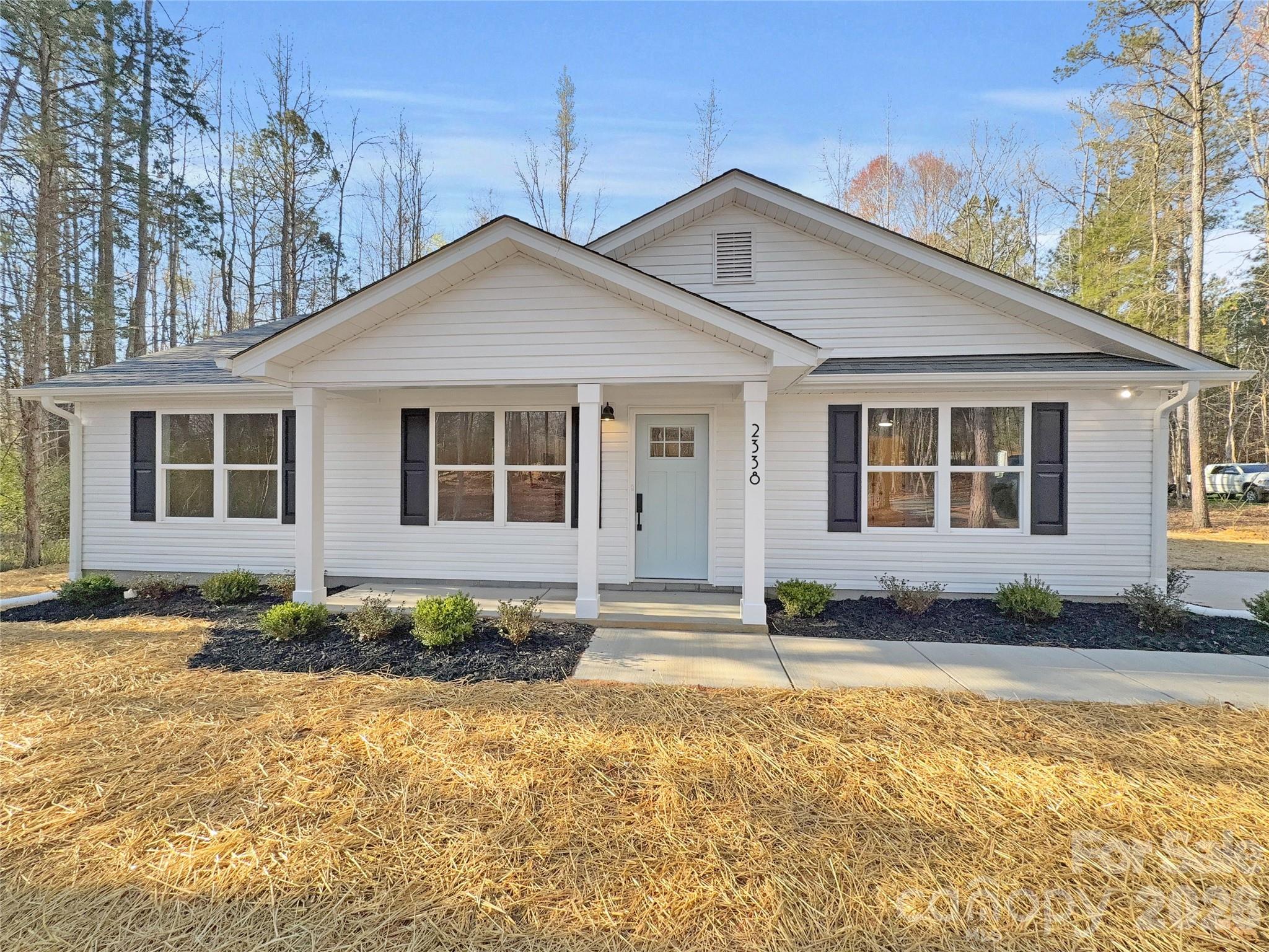 2338 Neill Road — Lancaster