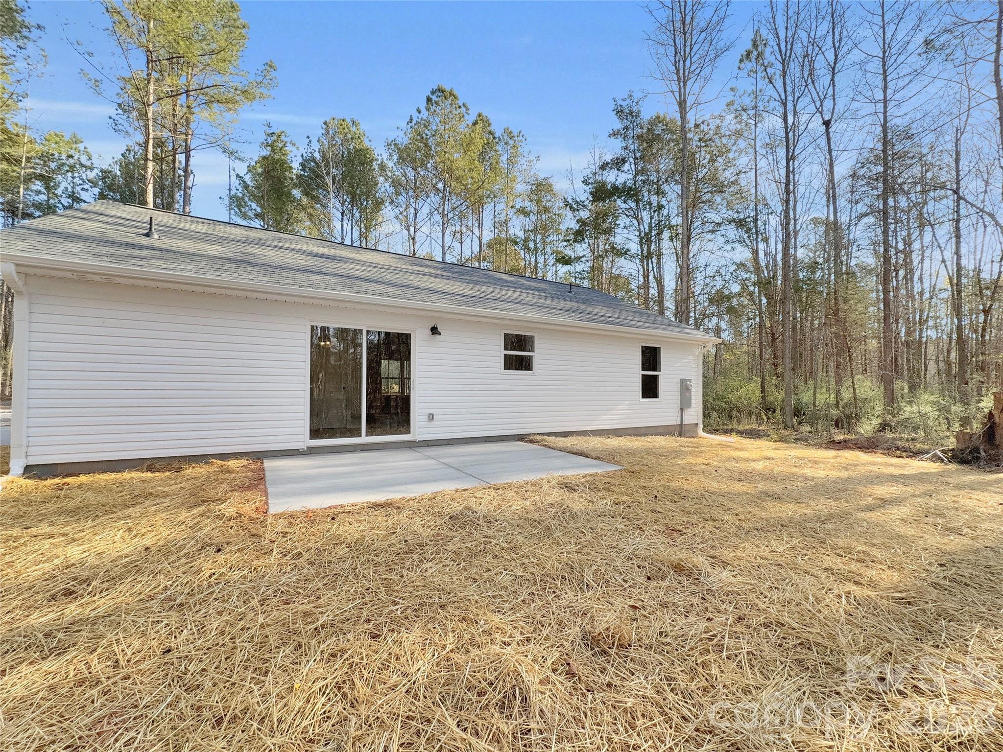 2338 Neill Road — Lancaster