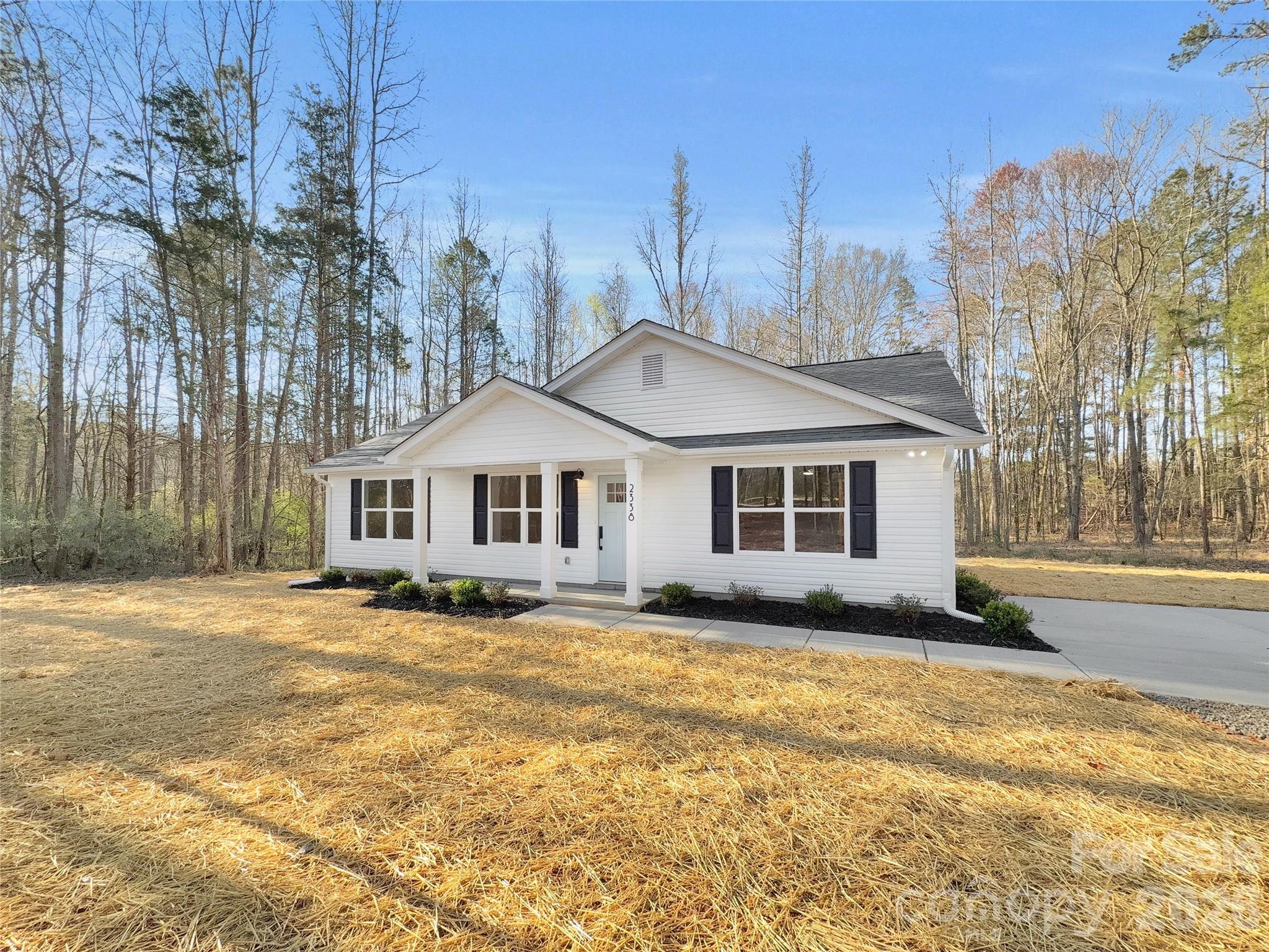 2338 Neill Road — Lancaster