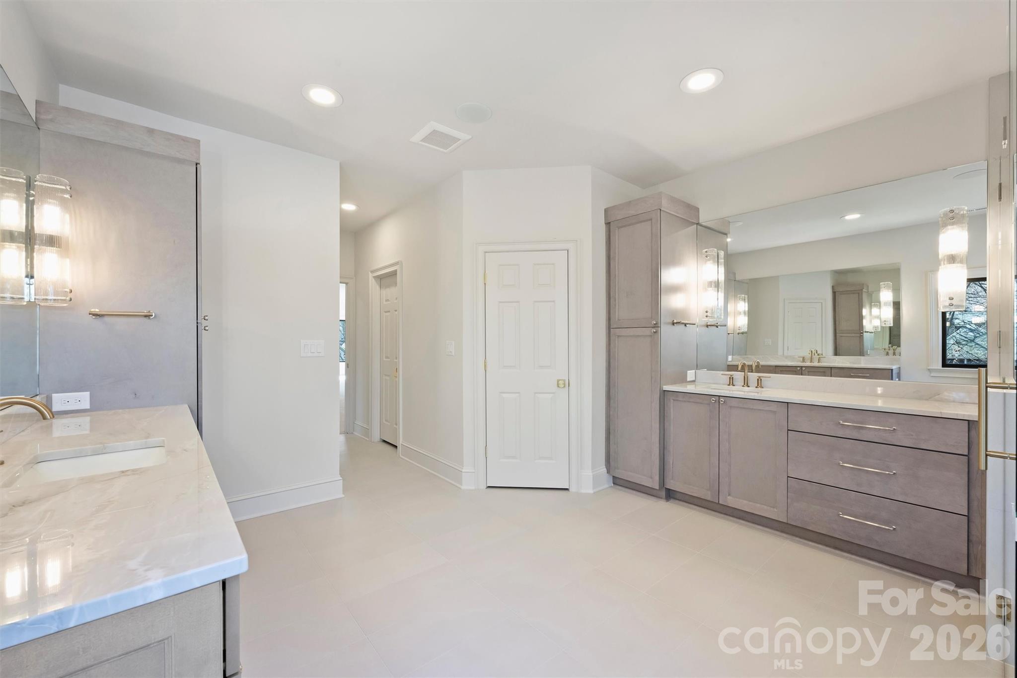18802 Pentwater Court — Cornelius
