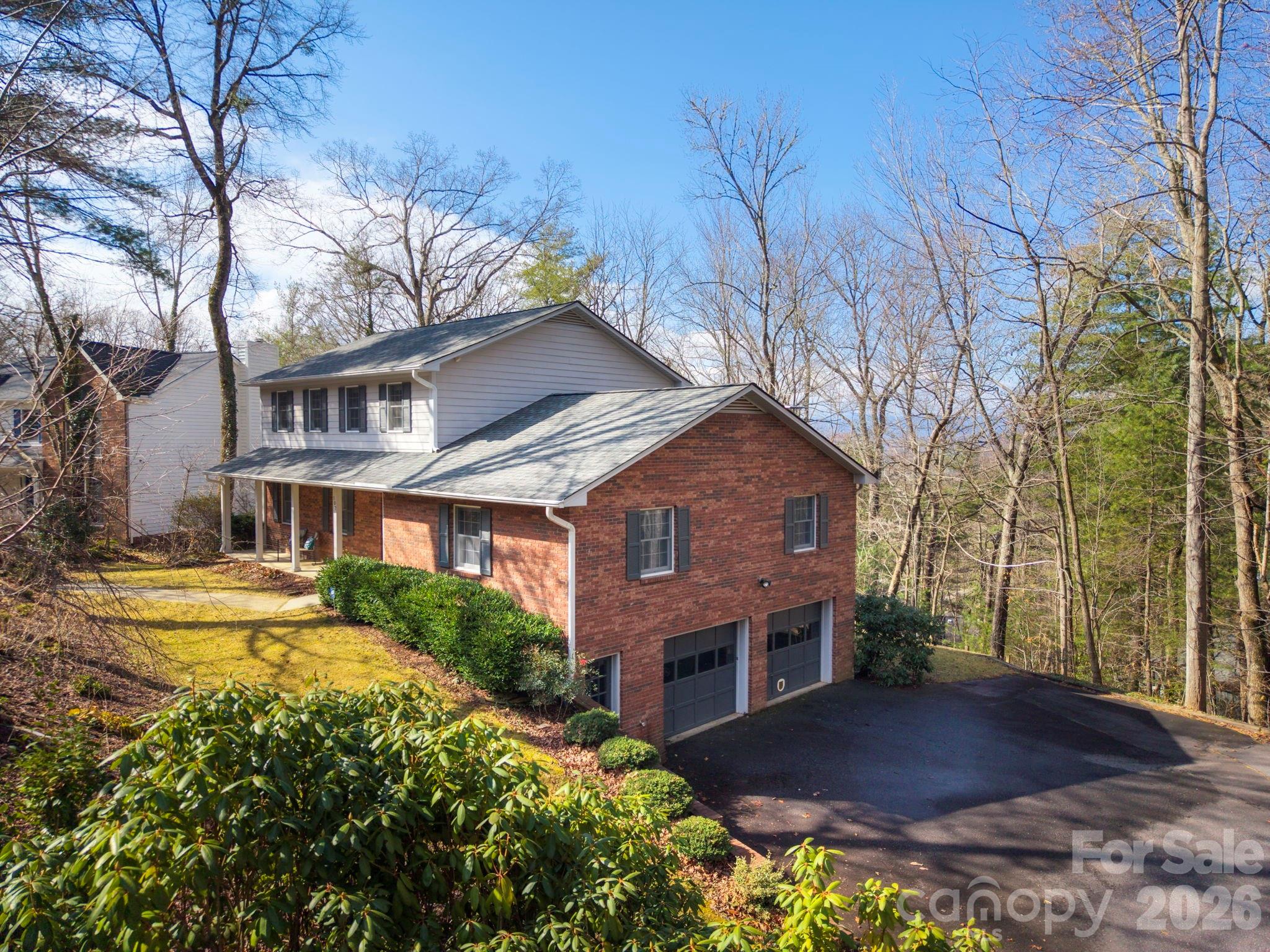 107 Ballantree Drive — Asheville
