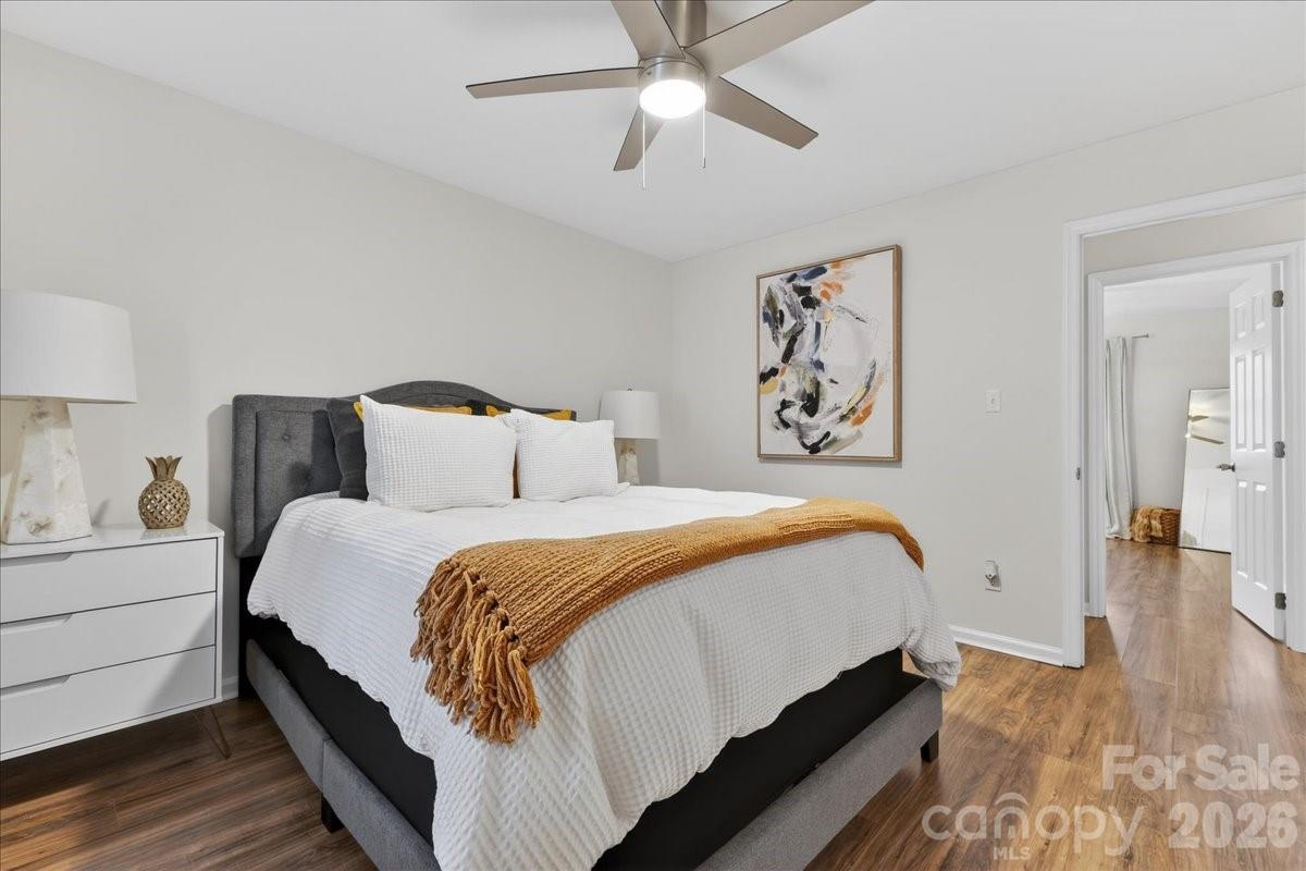 5917 Crape Myrtle Lane — Charlotte
