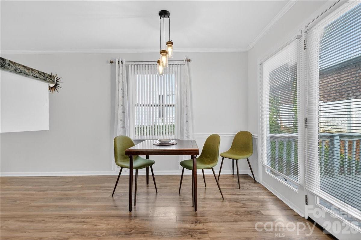 5917 Crape Myrtle Lane — Charlotte