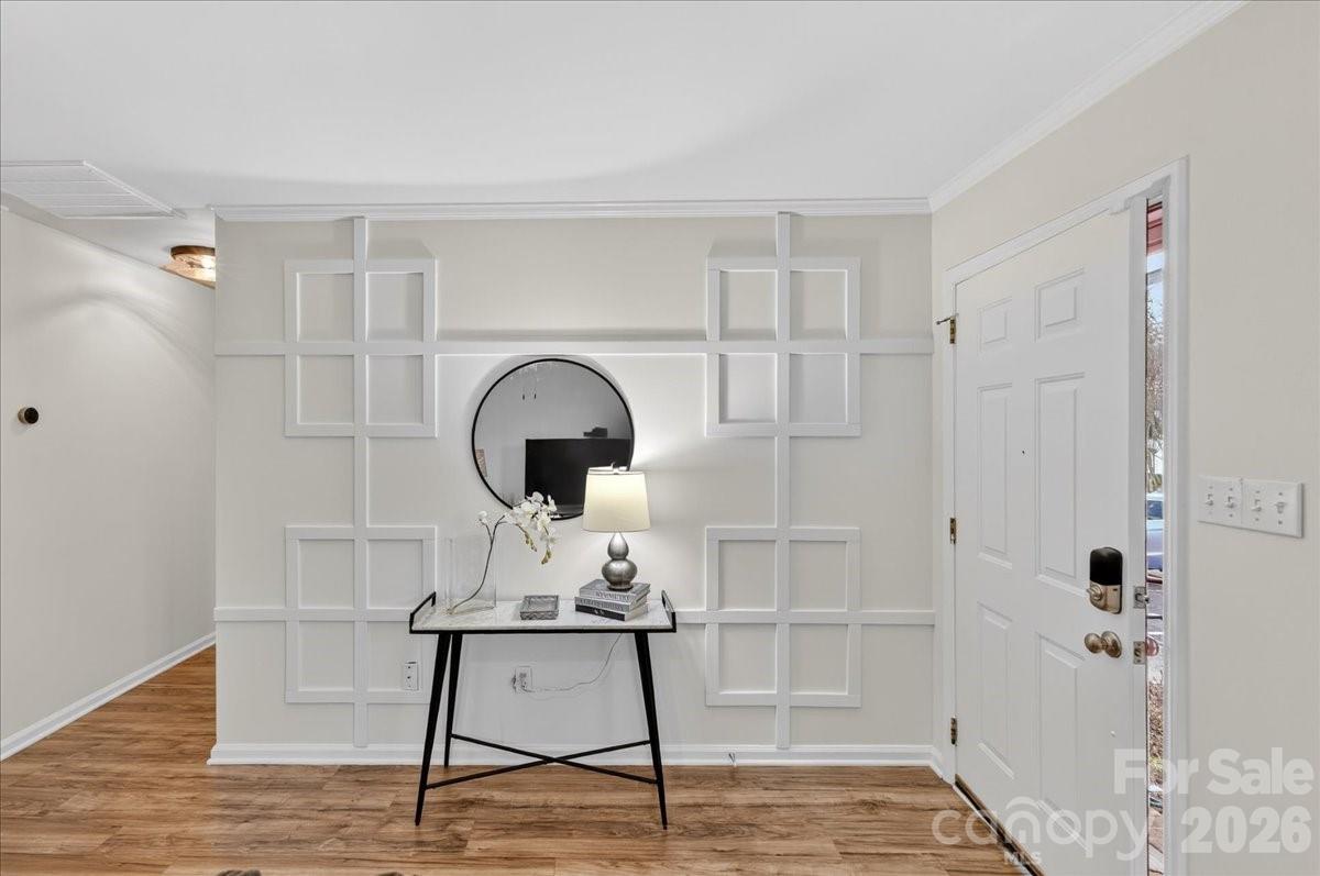 5917 Crape Myrtle Lane — Charlotte