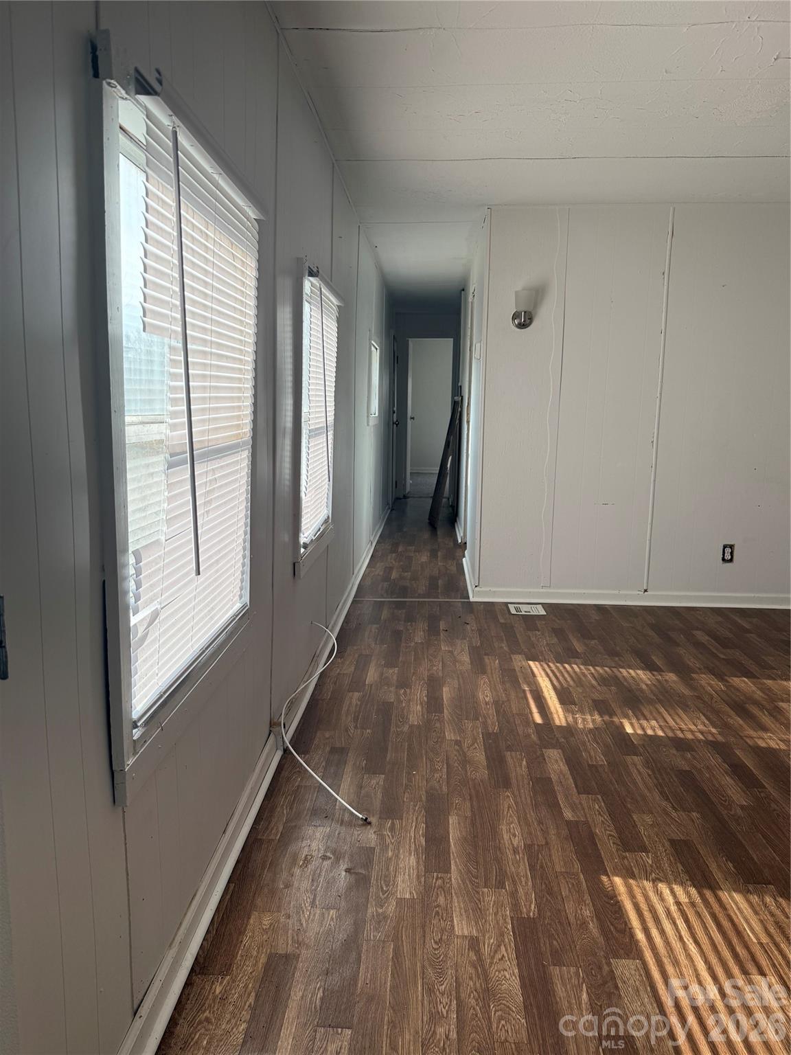 100 Stella Street — Clover