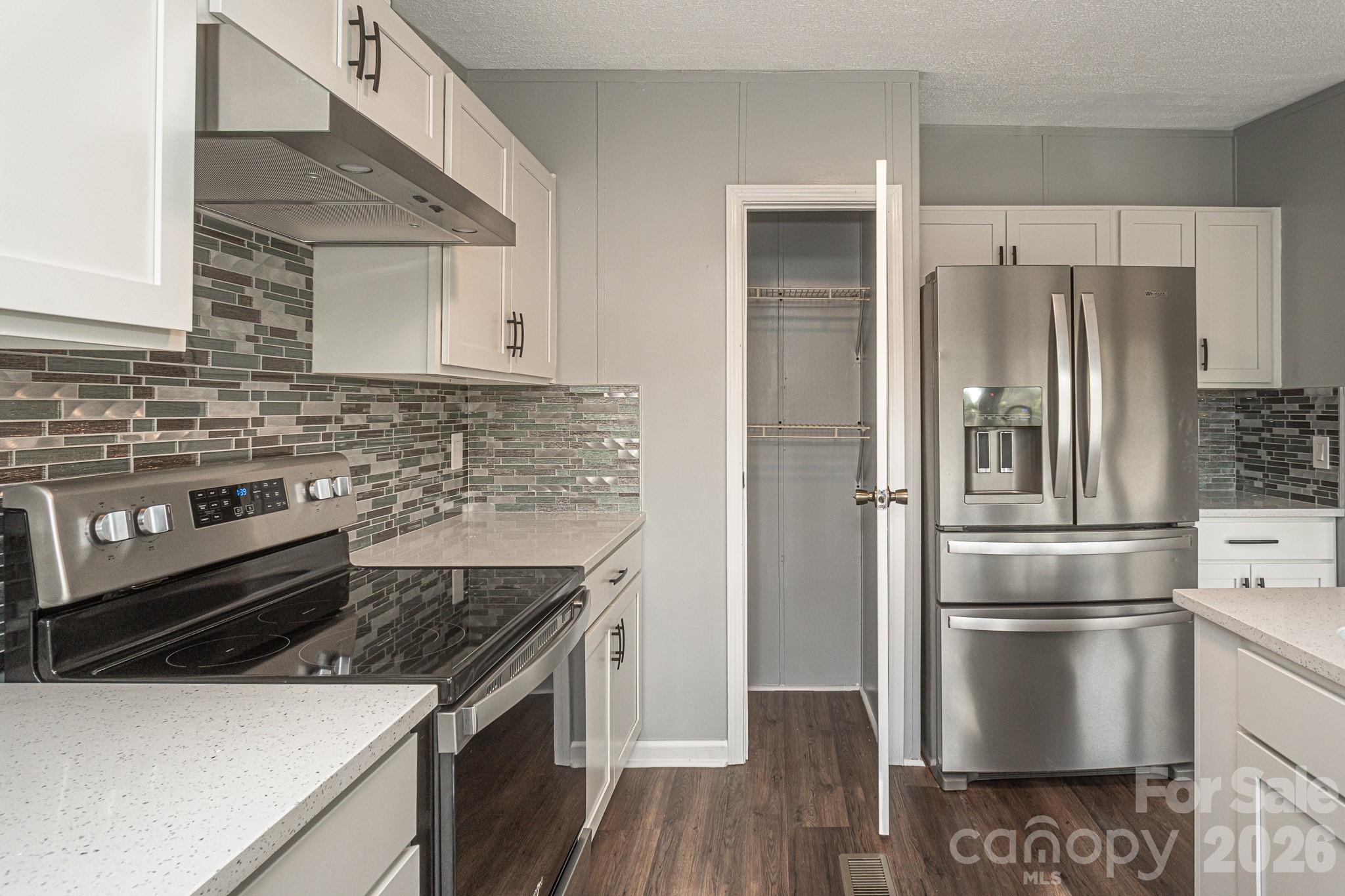 75 Grays Drive — Harrells