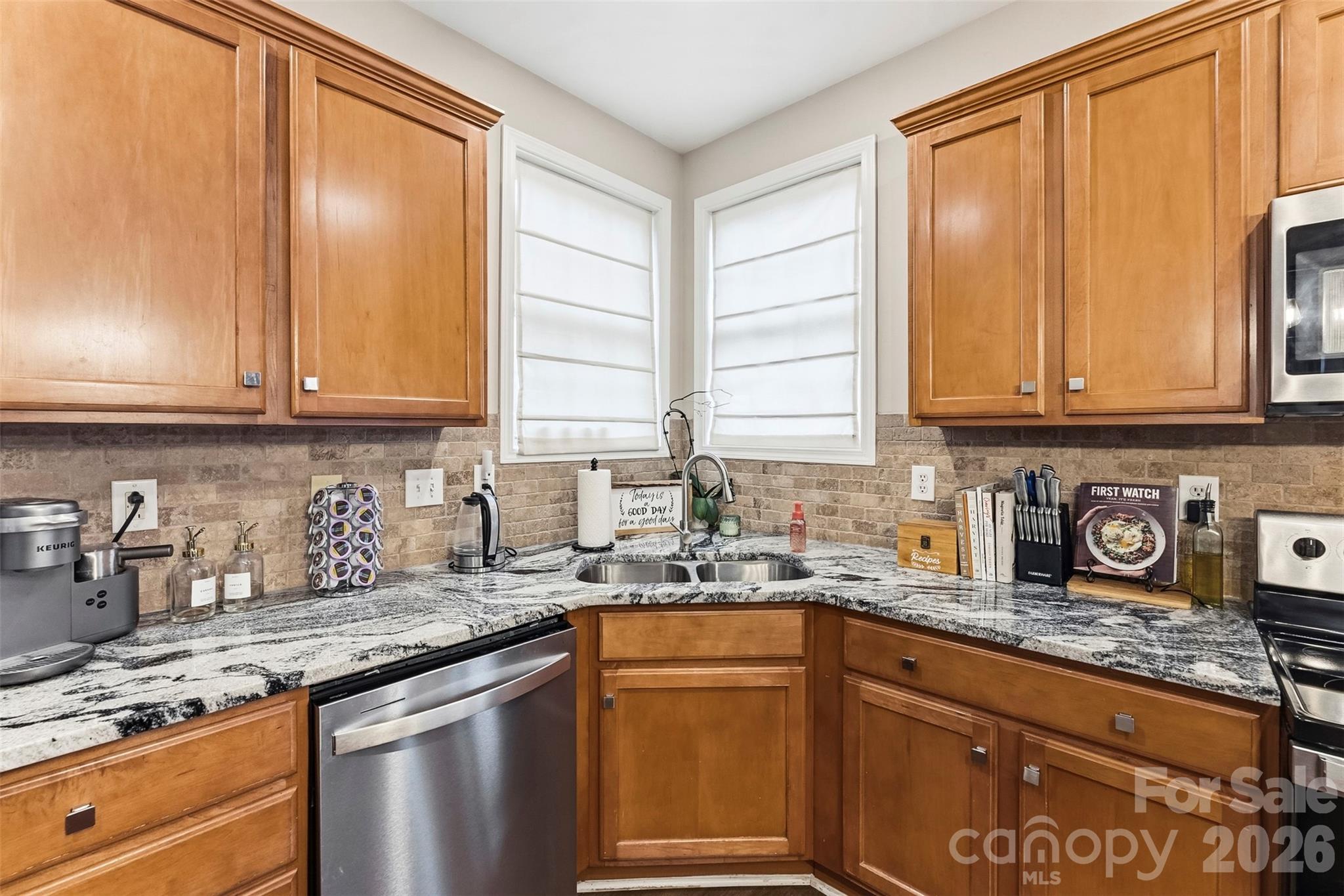 3114 Apricot Lane — Monroe