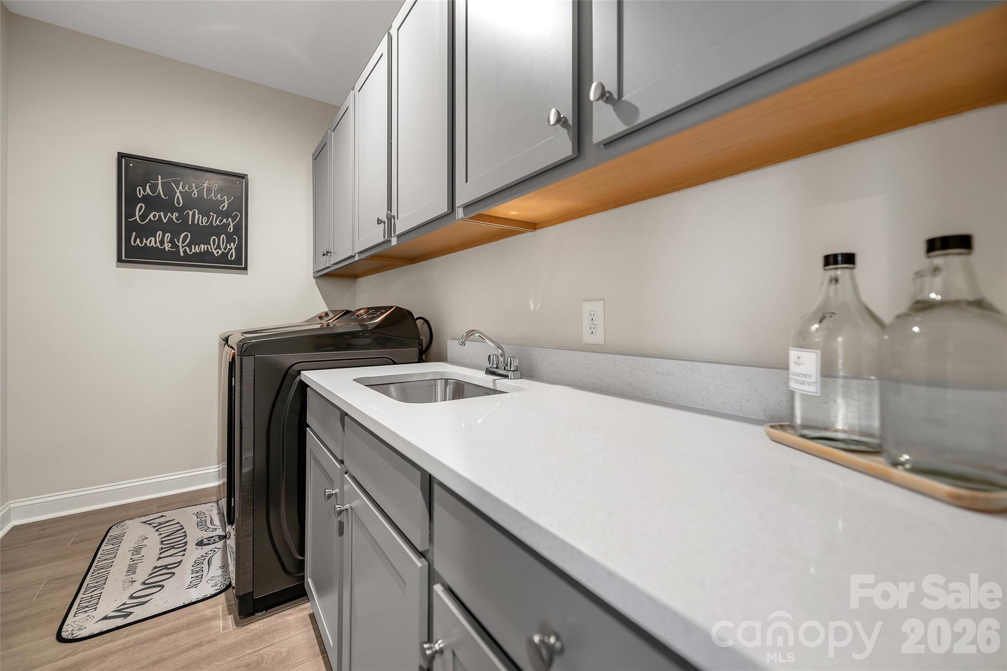 510 Meadow Ridge Drive — Belmont