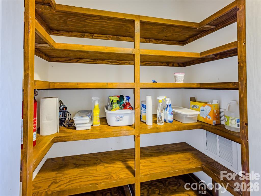 485 Mountain Lookout Drive — Bostic