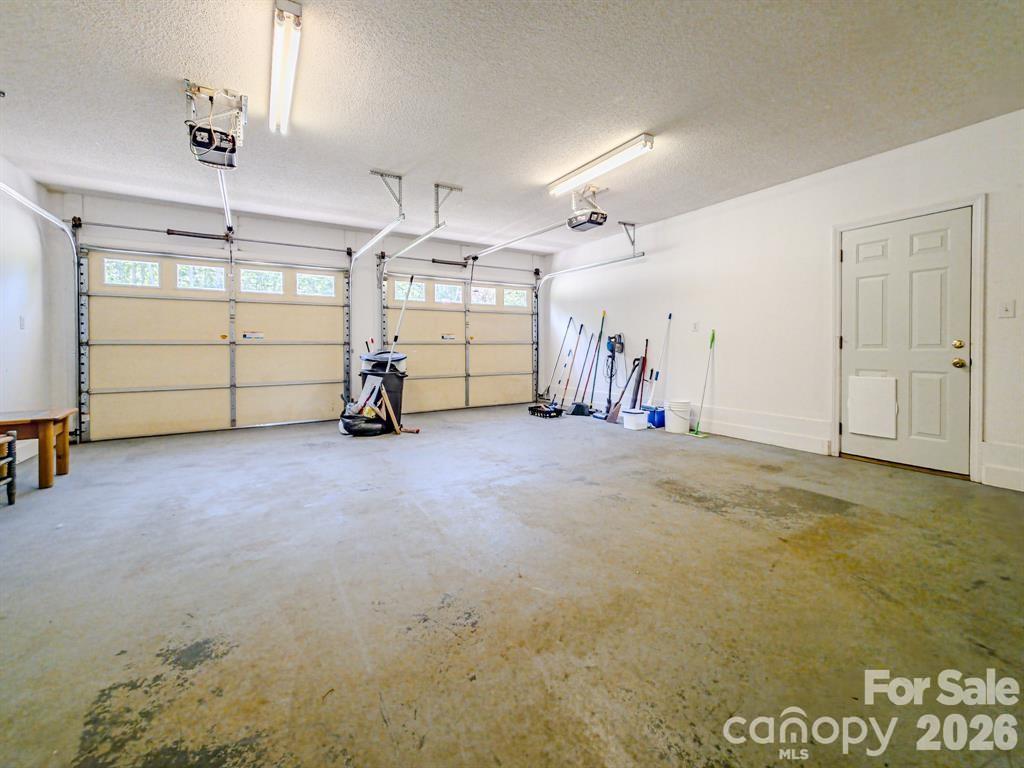 485 Mountain Lookout Drive — Bostic