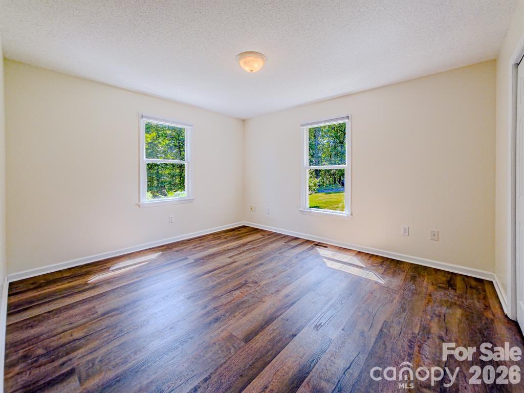 485 Mountain Lookout Drive — Bostic