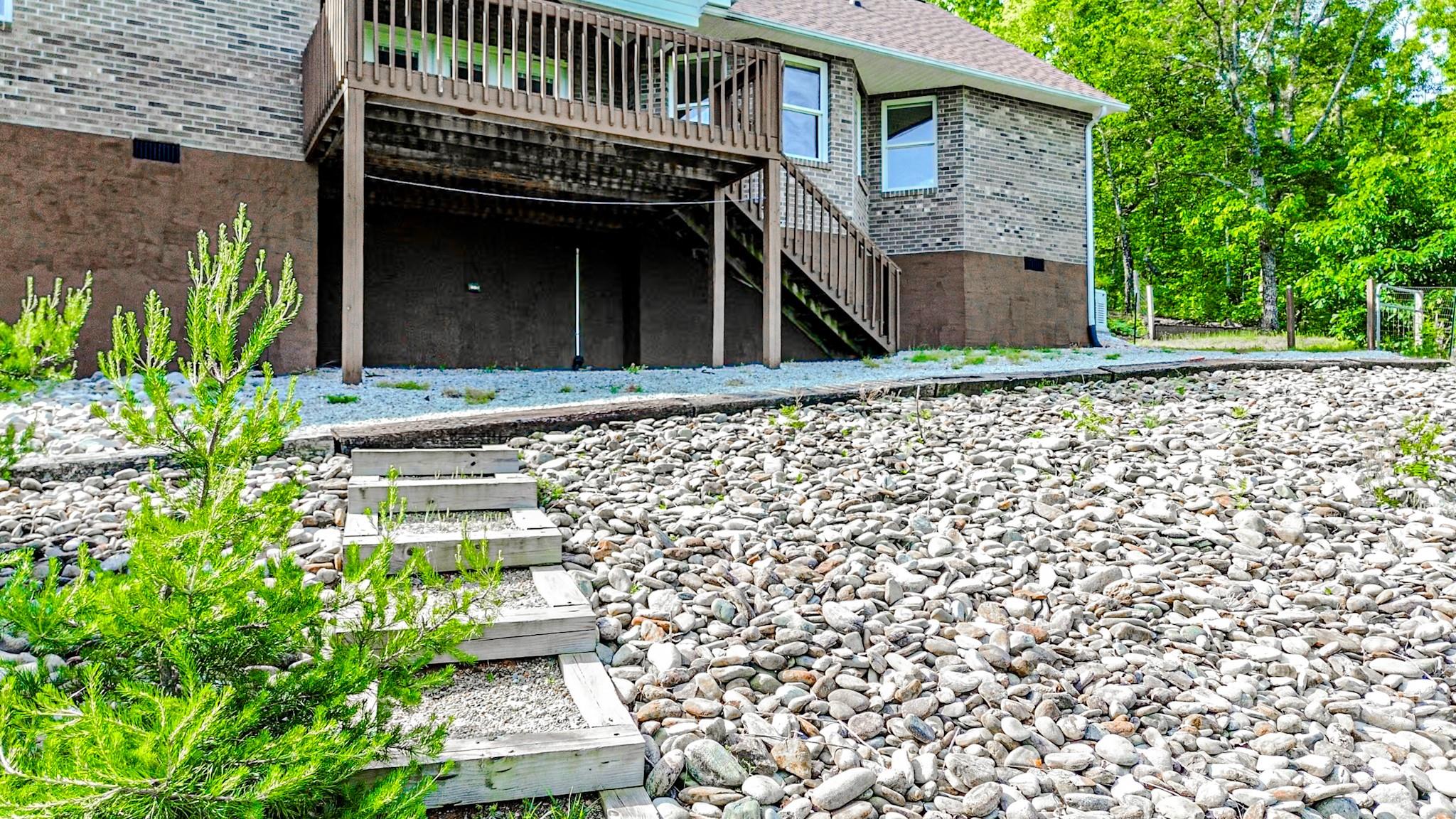 485 Mountain Lookout Drive — Bostic