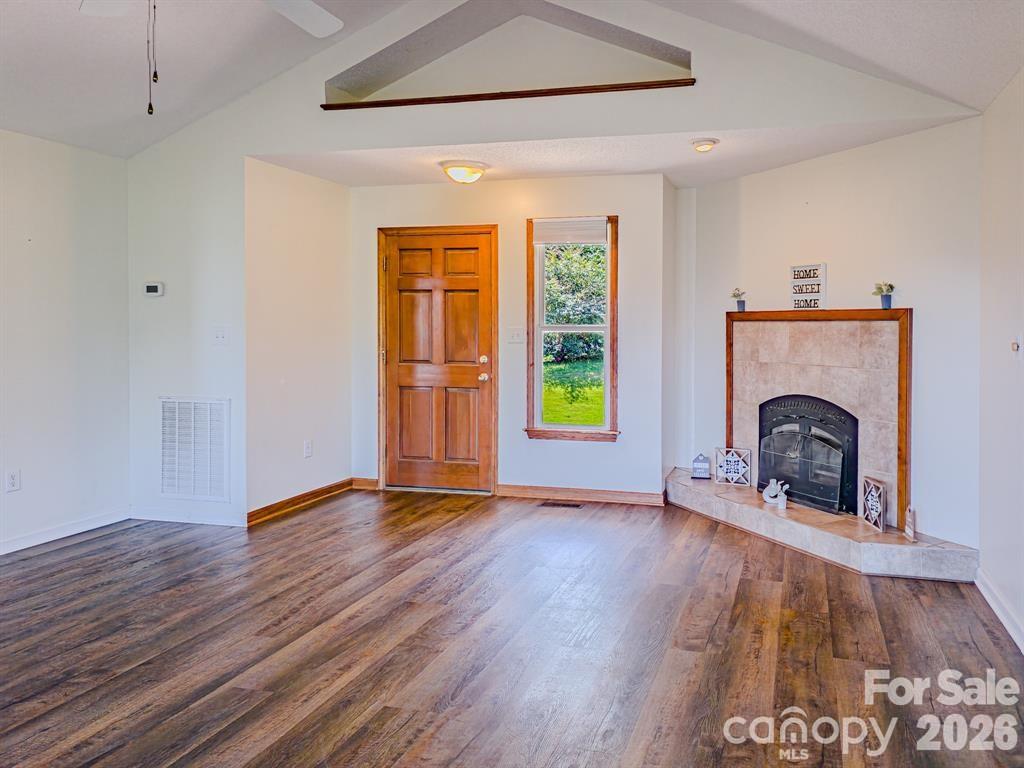 485 Mountain Lookout Drive — Bostic
