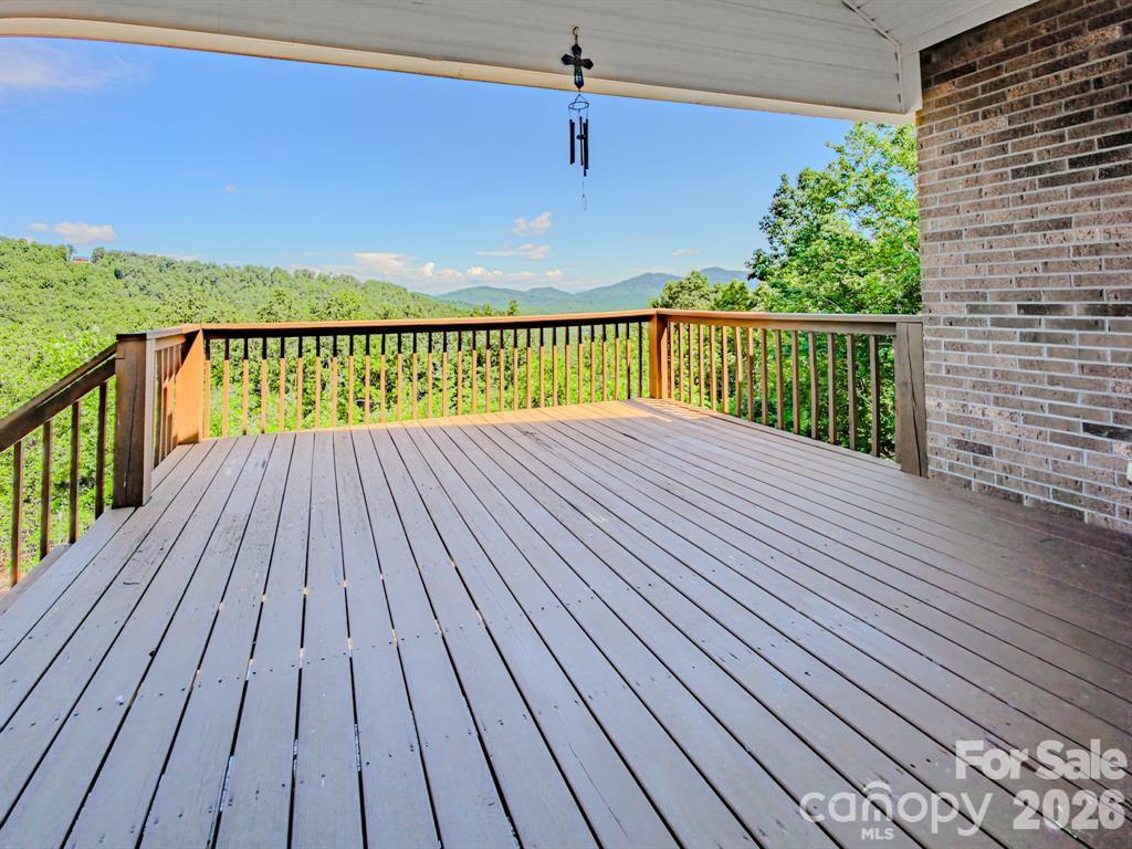 485 Mountain Lookout Drive — Bostic