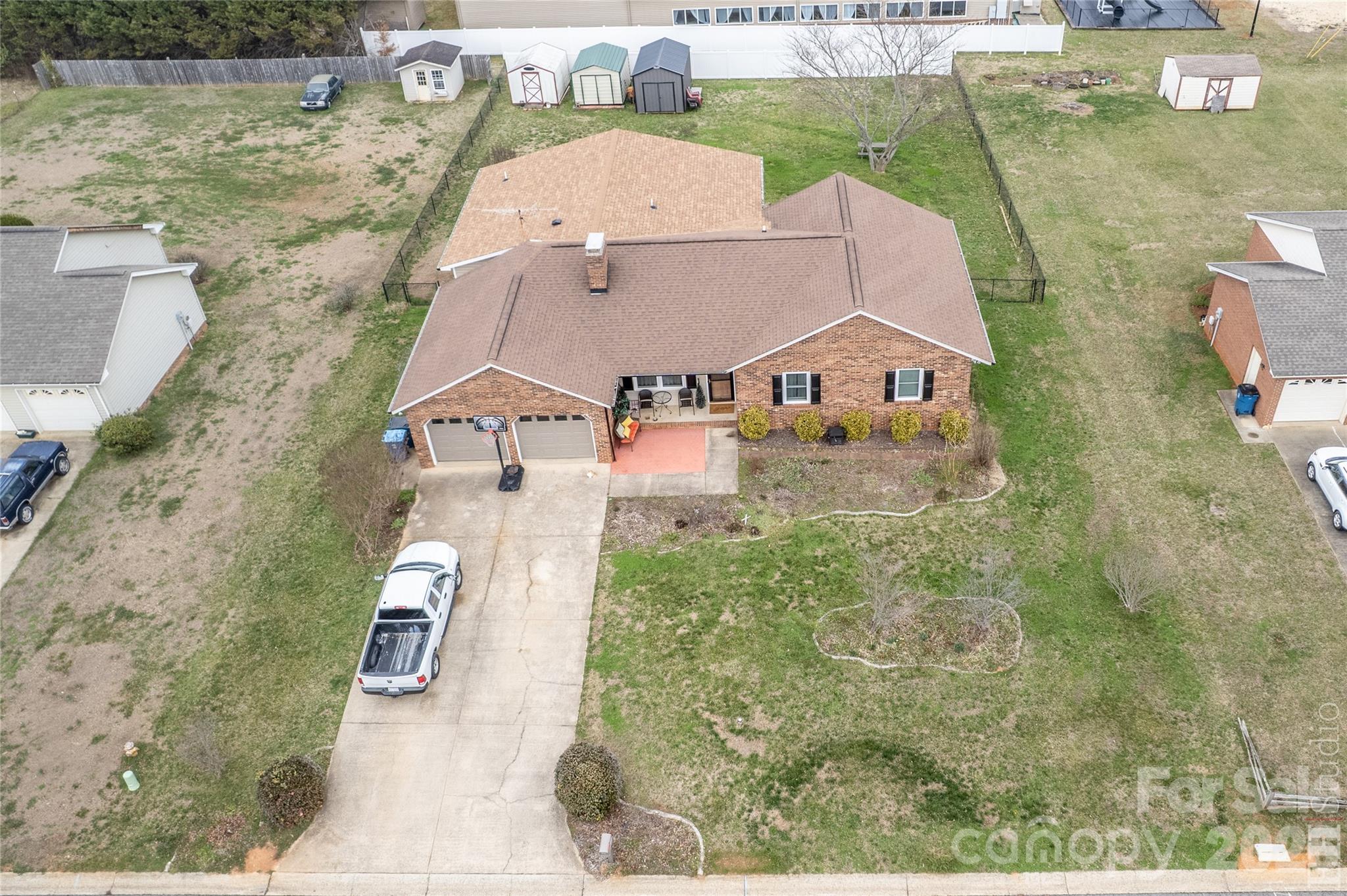 5164 Olde School Drive #44 — Hickory