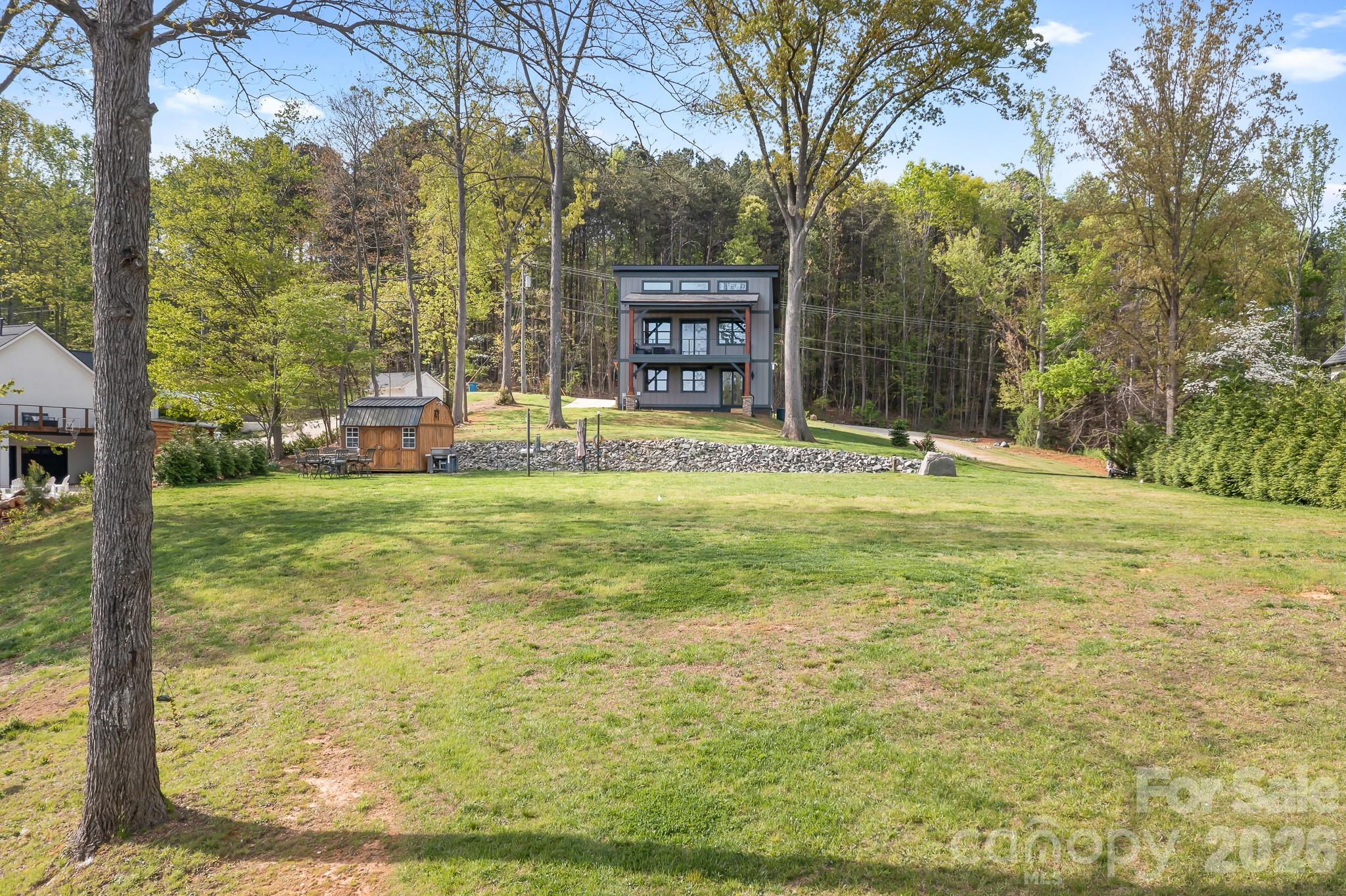 7176 Lynbrook Creek Road — Denver
