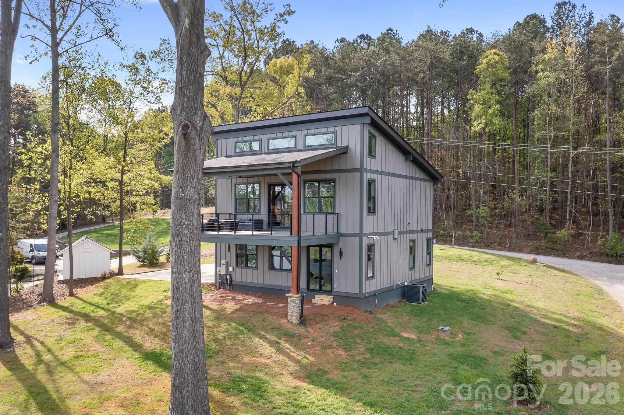 7176 Lynbrook Creek Road — Denver