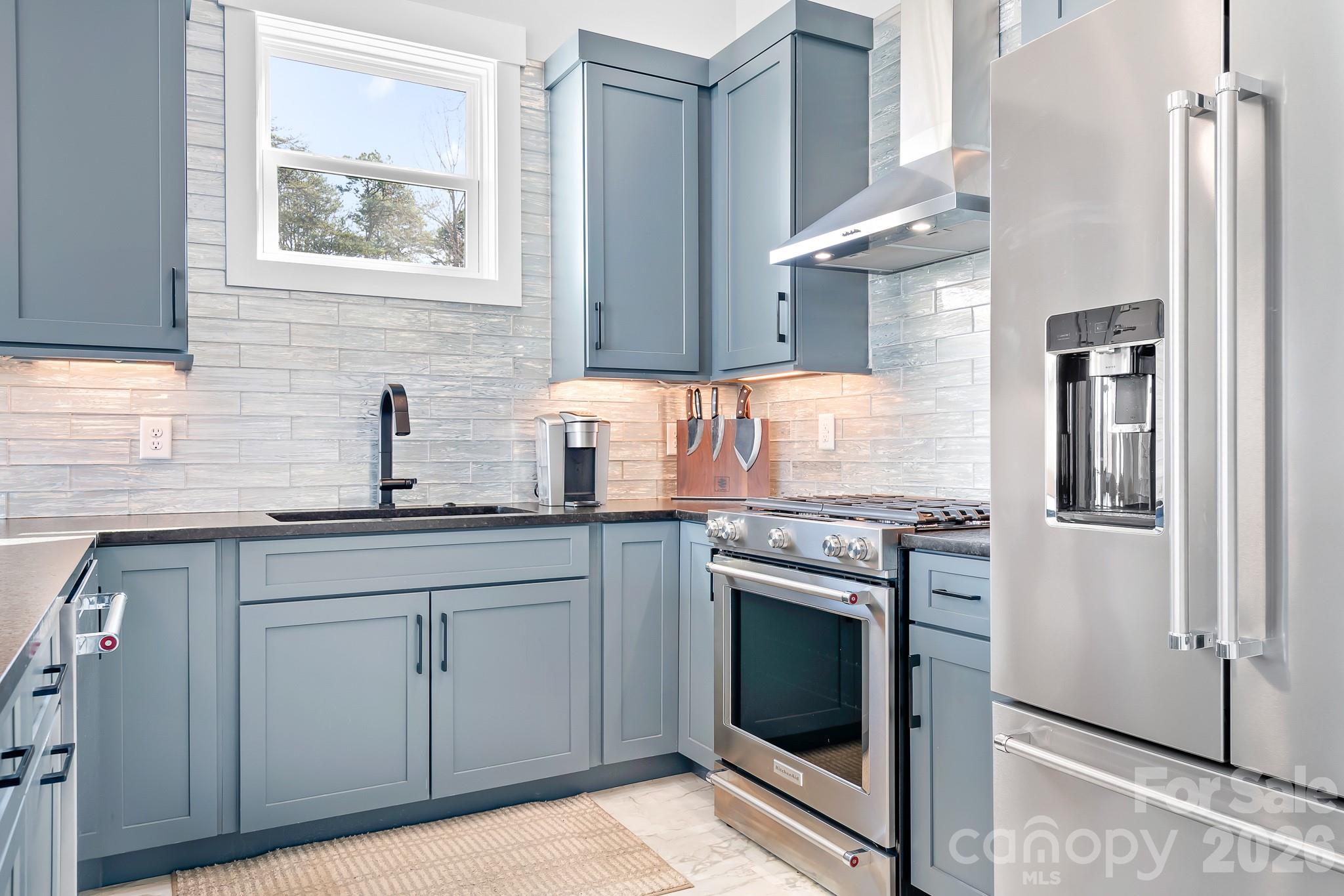 7176 Lynbrook Creek Road — Denver