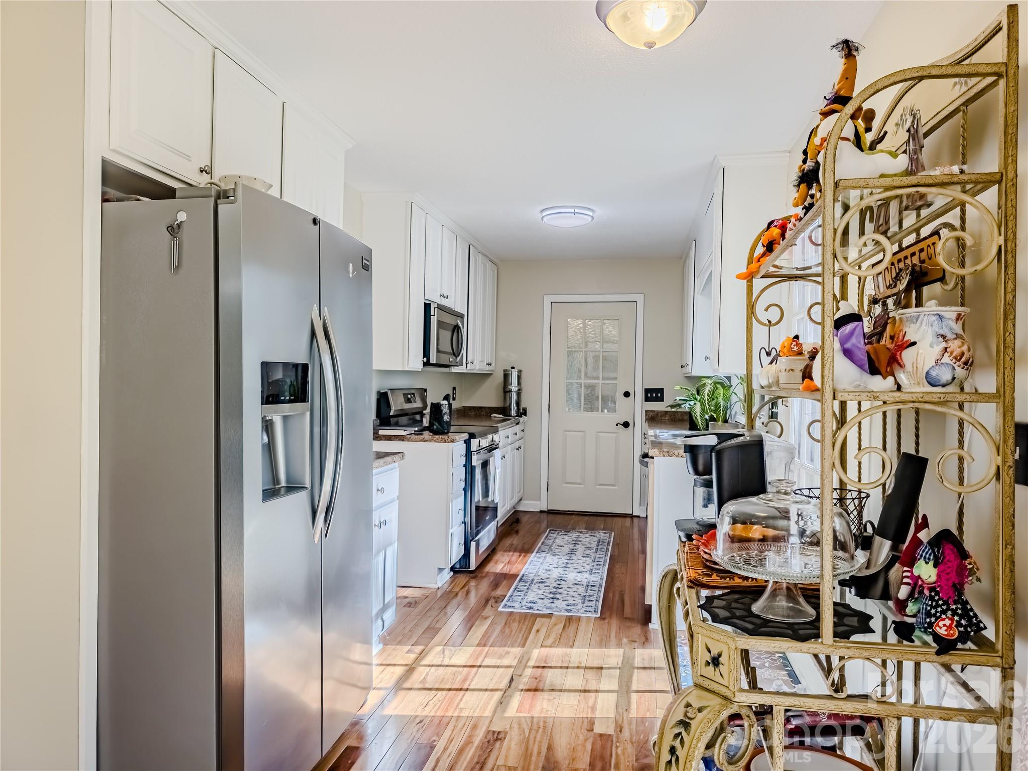 142 Padgett-Burns Road — Forest City