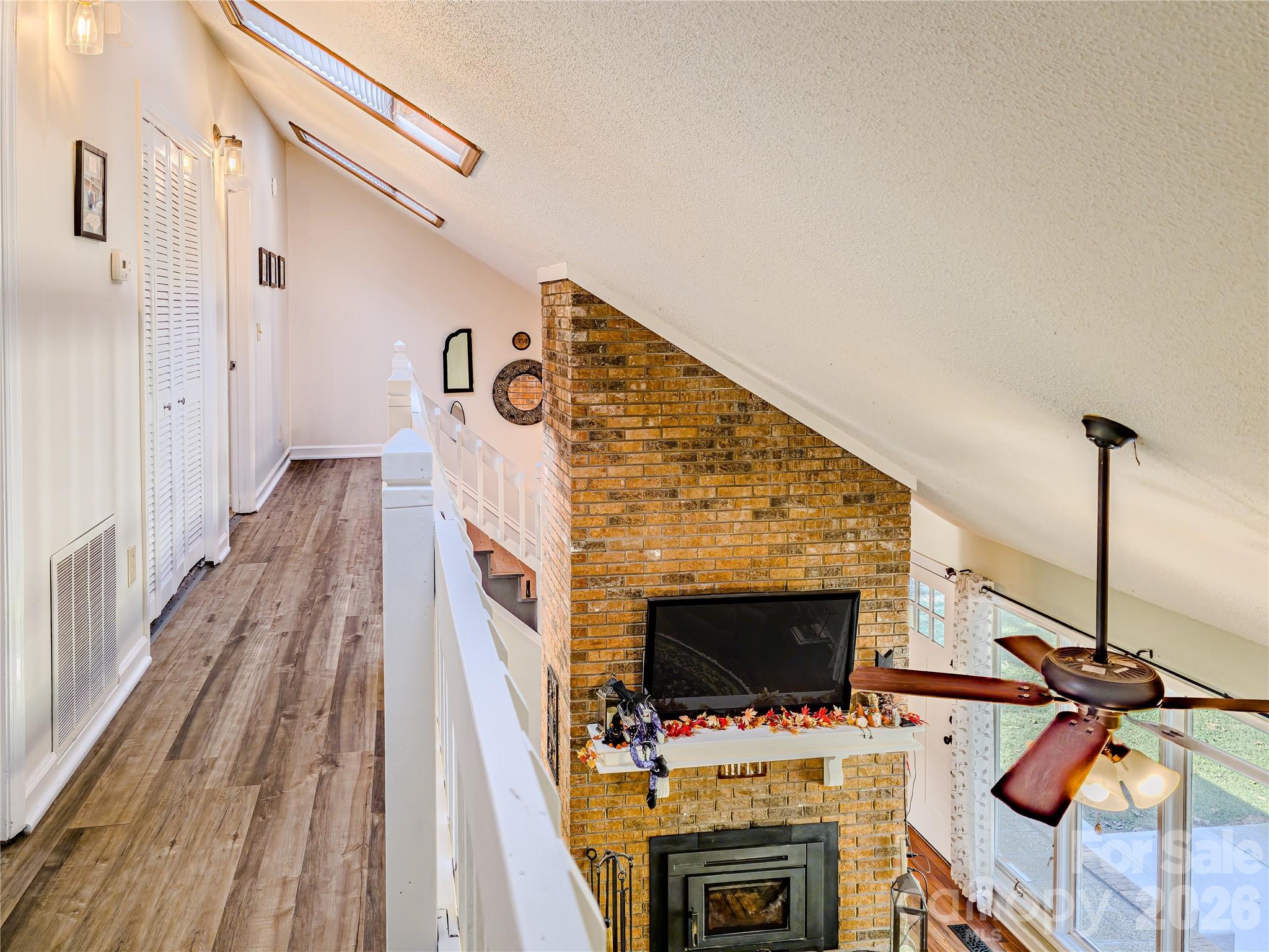 142 Padgett-Burns Road — Forest City