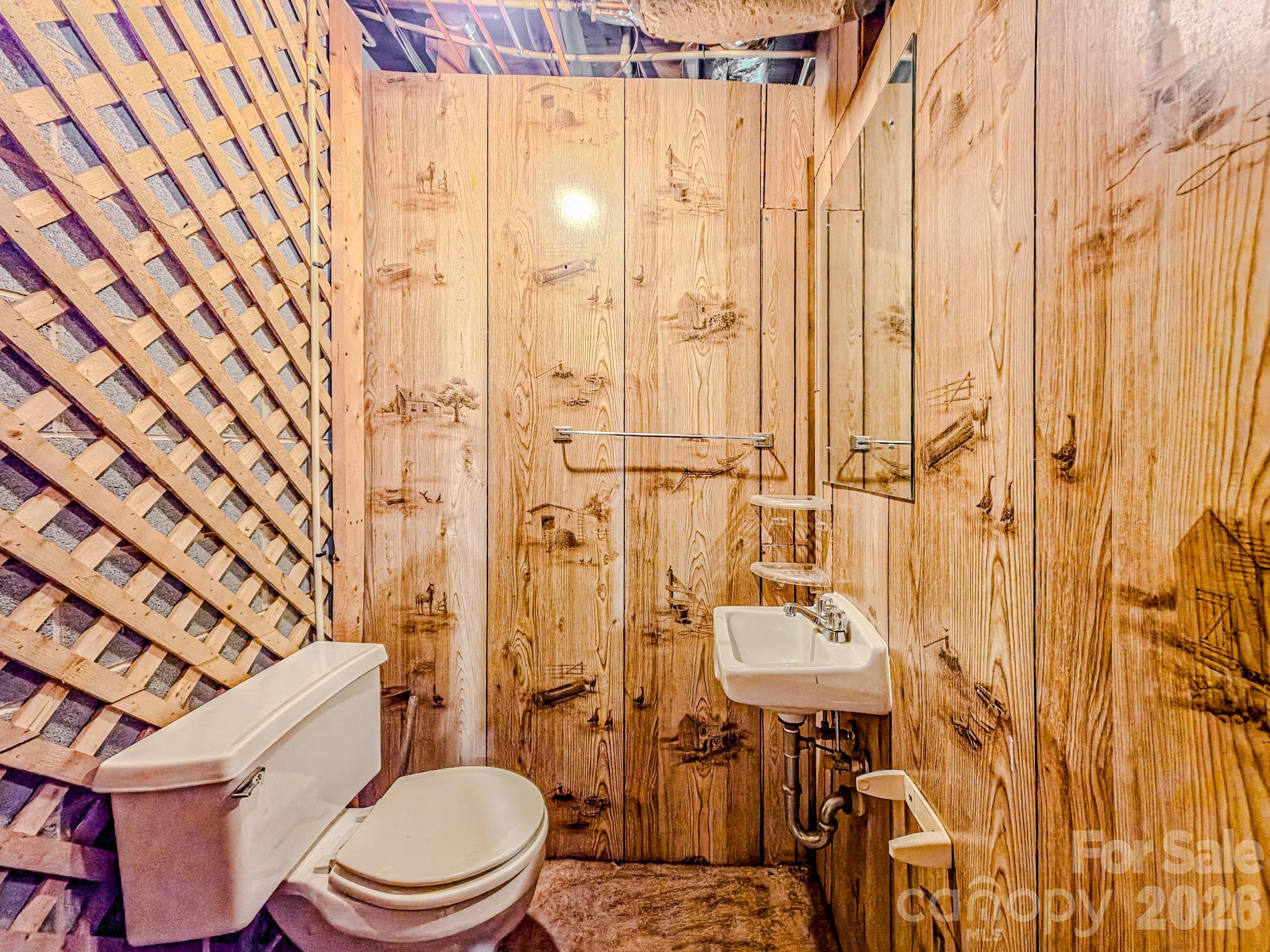 142 Padgett-Burns Road — Forest City