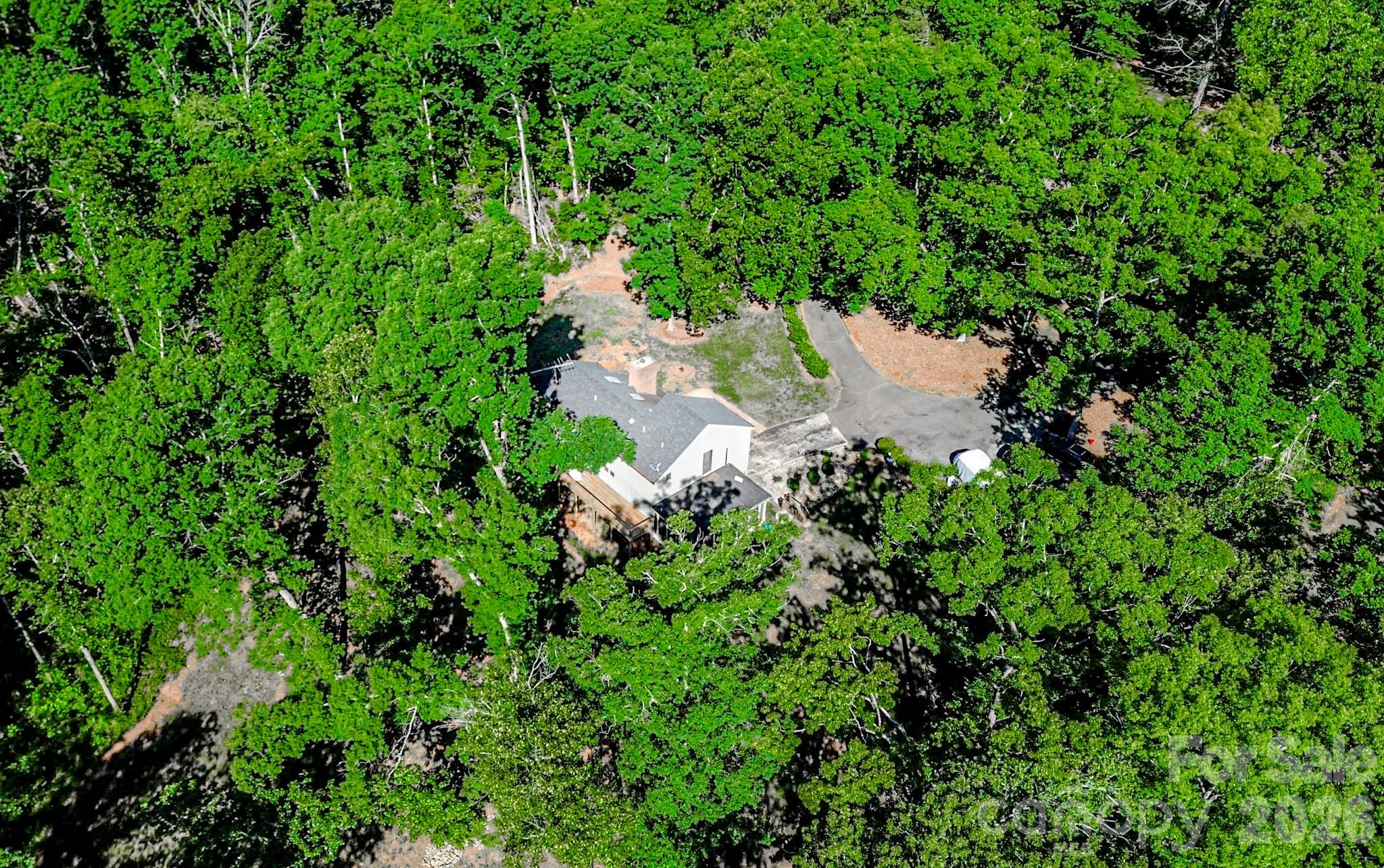 142 Padgett-Burns Road — Forest City