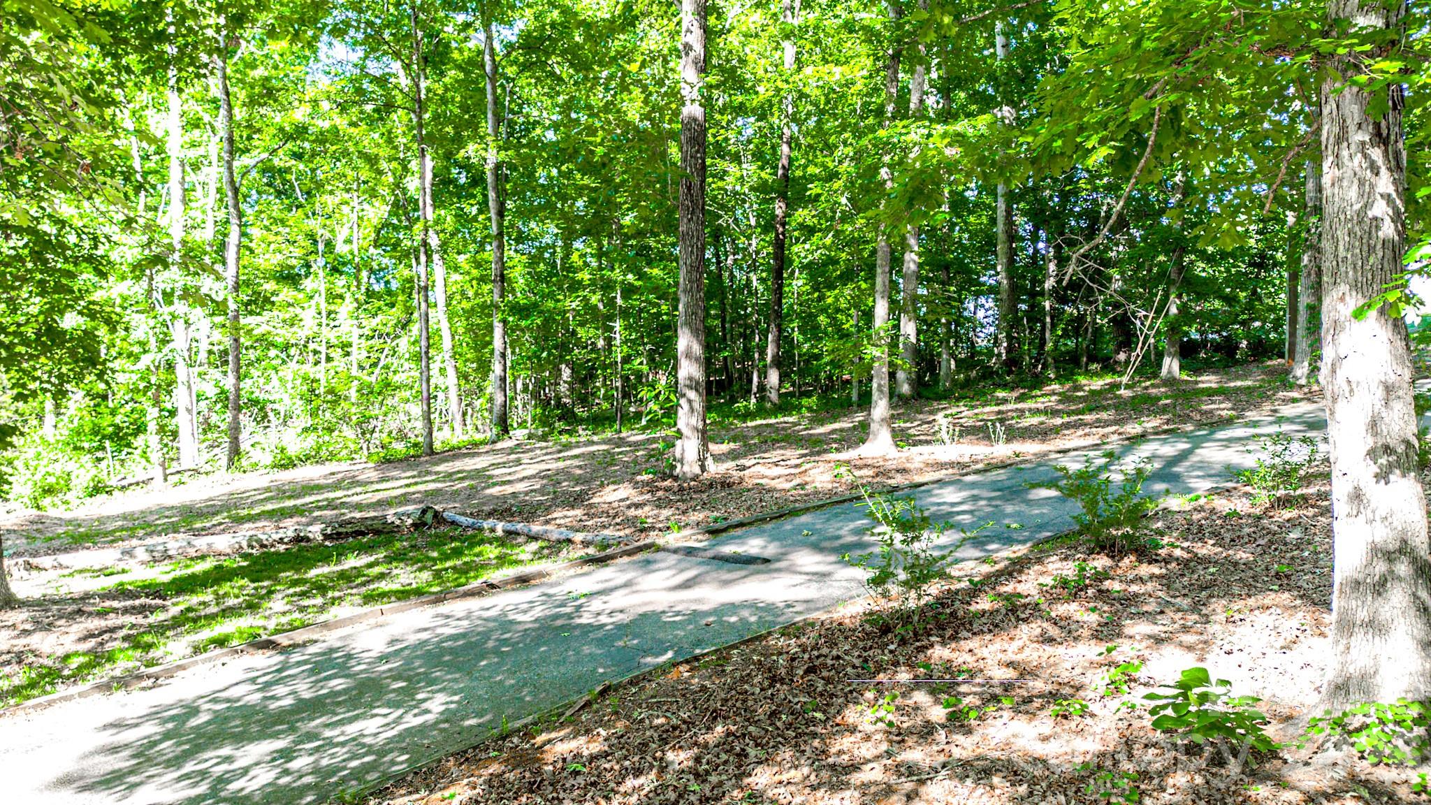 142 Padgett-Burns Road — Forest City