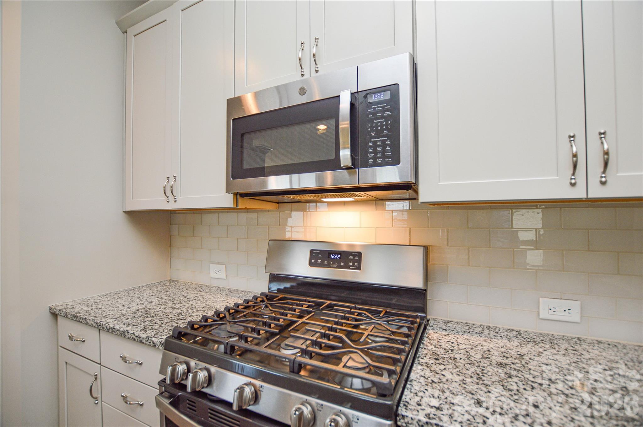 515 Cherry Blossom Avenue NW — Concord