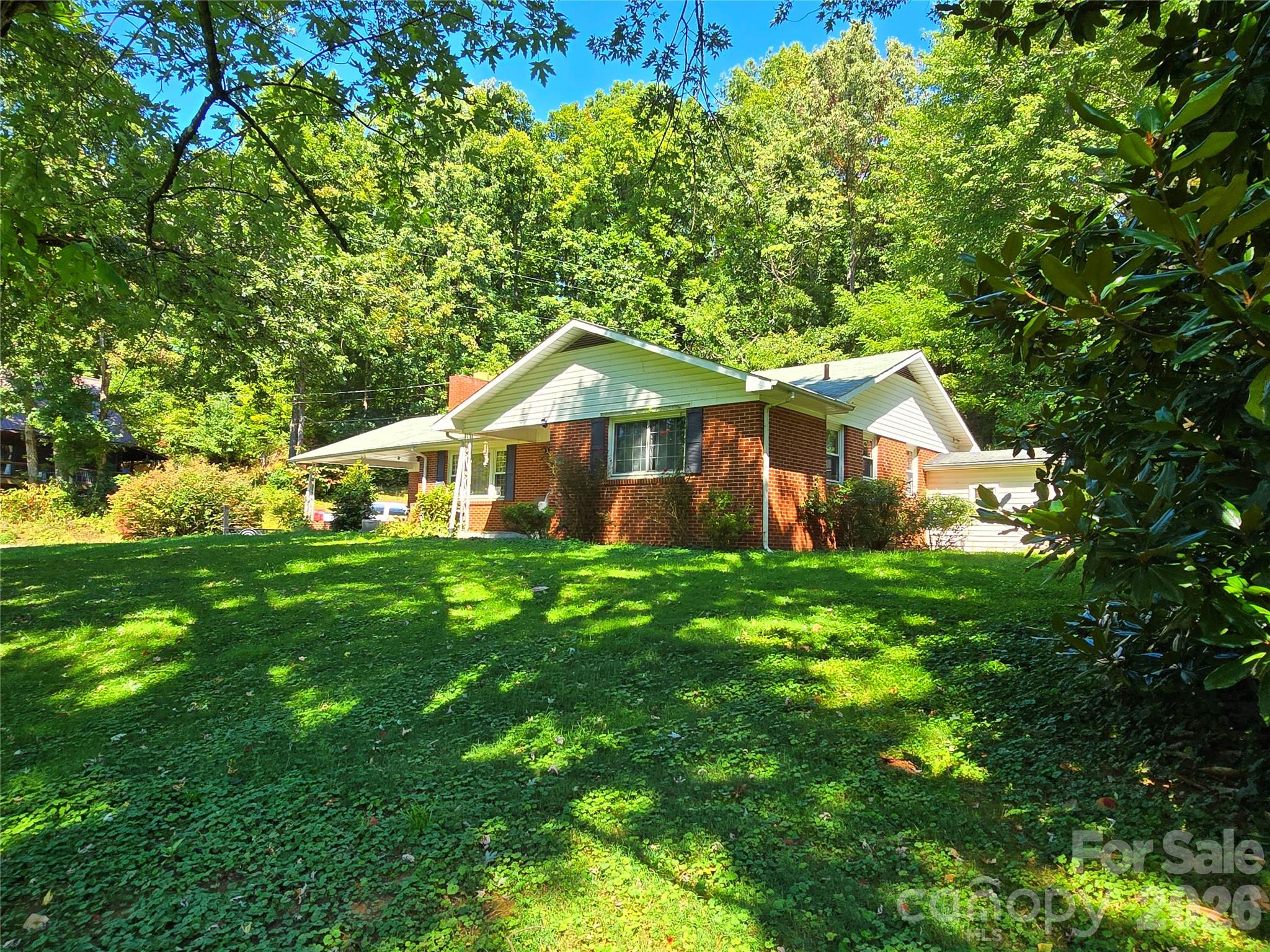 1797 Calvin Edney Road — Mars Hill