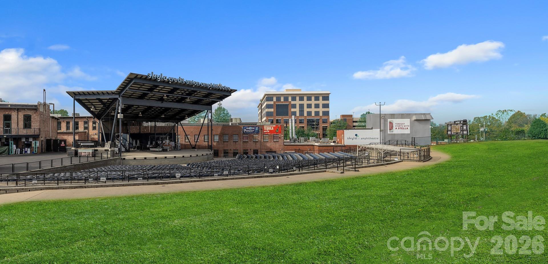 1350 Hamilton Street — Charlotte