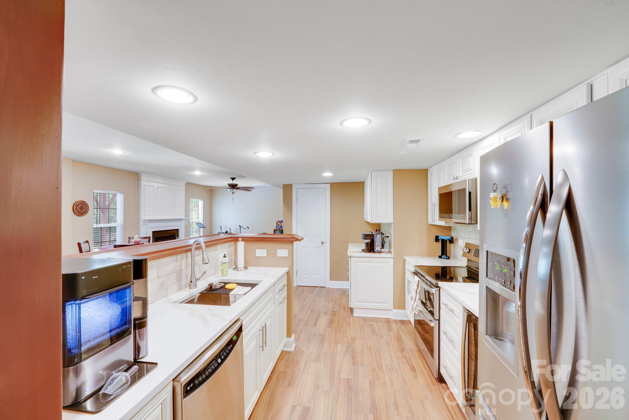 9433 Stonebridge Way — Mint Hill