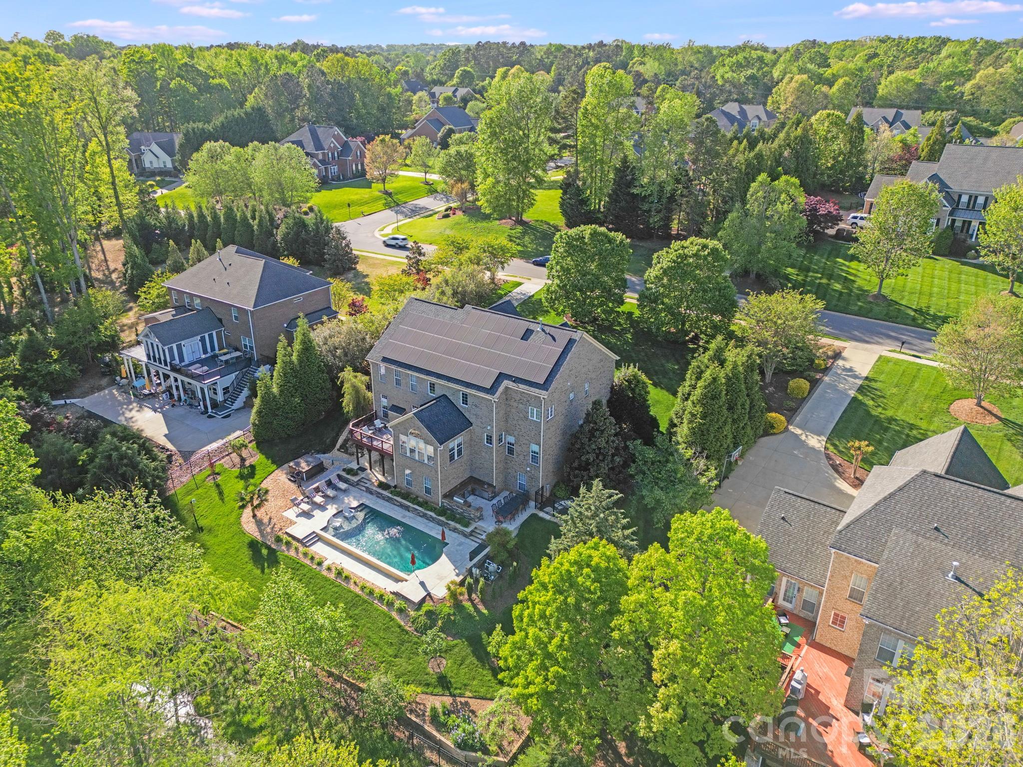 9433 Stonebridge Way — Mint Hill