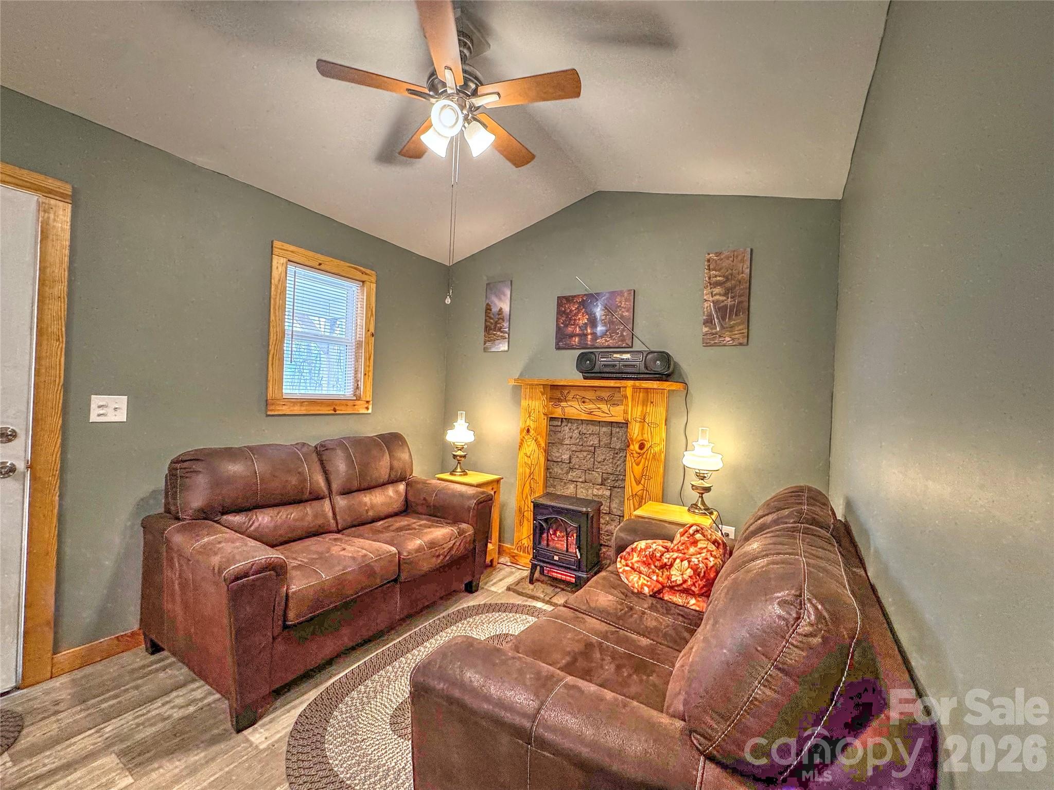 3807 Hwy 28 Highway — Robbinsville