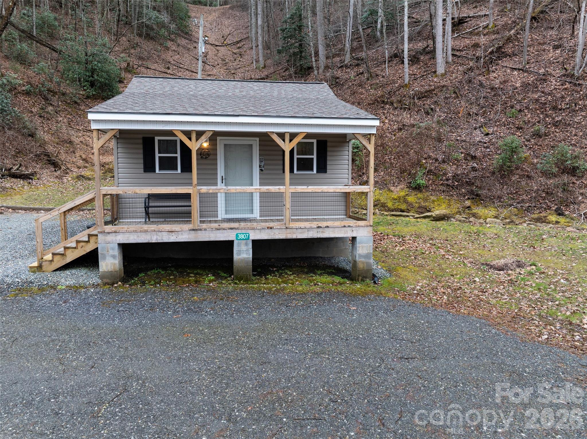 3807 Hwy 28 Highway — Robbinsville