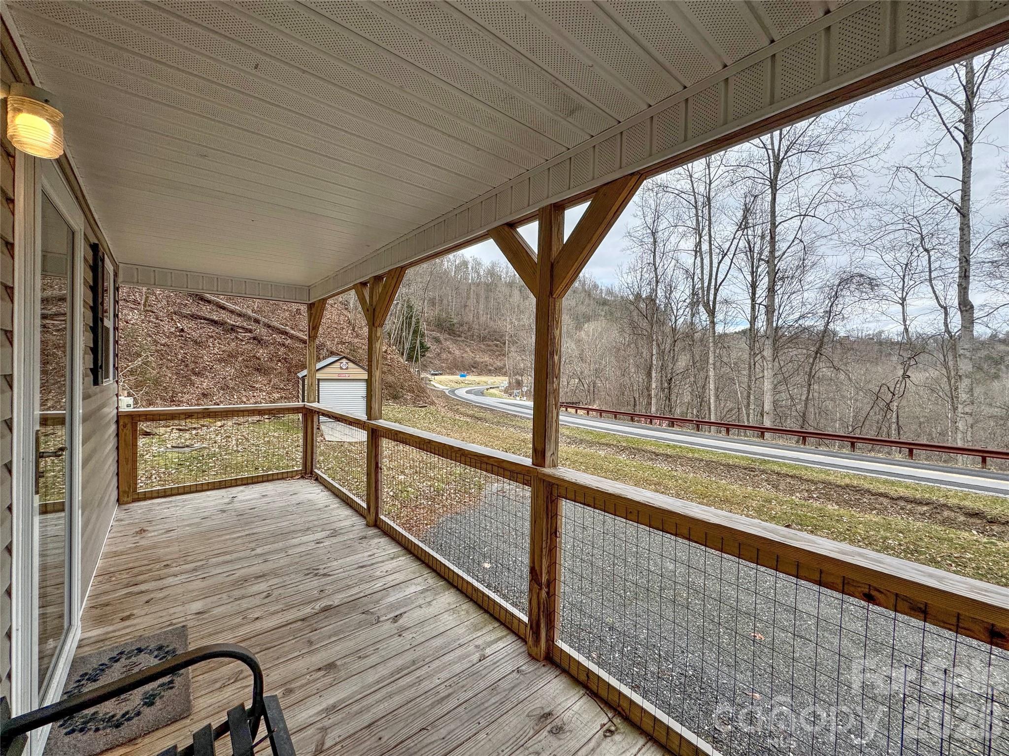 3807 Hwy 28 Highway — Robbinsville