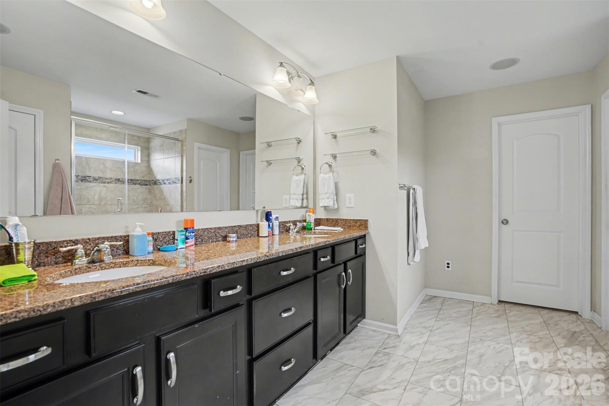 10916 Tower Oak Drive — Charlotte
