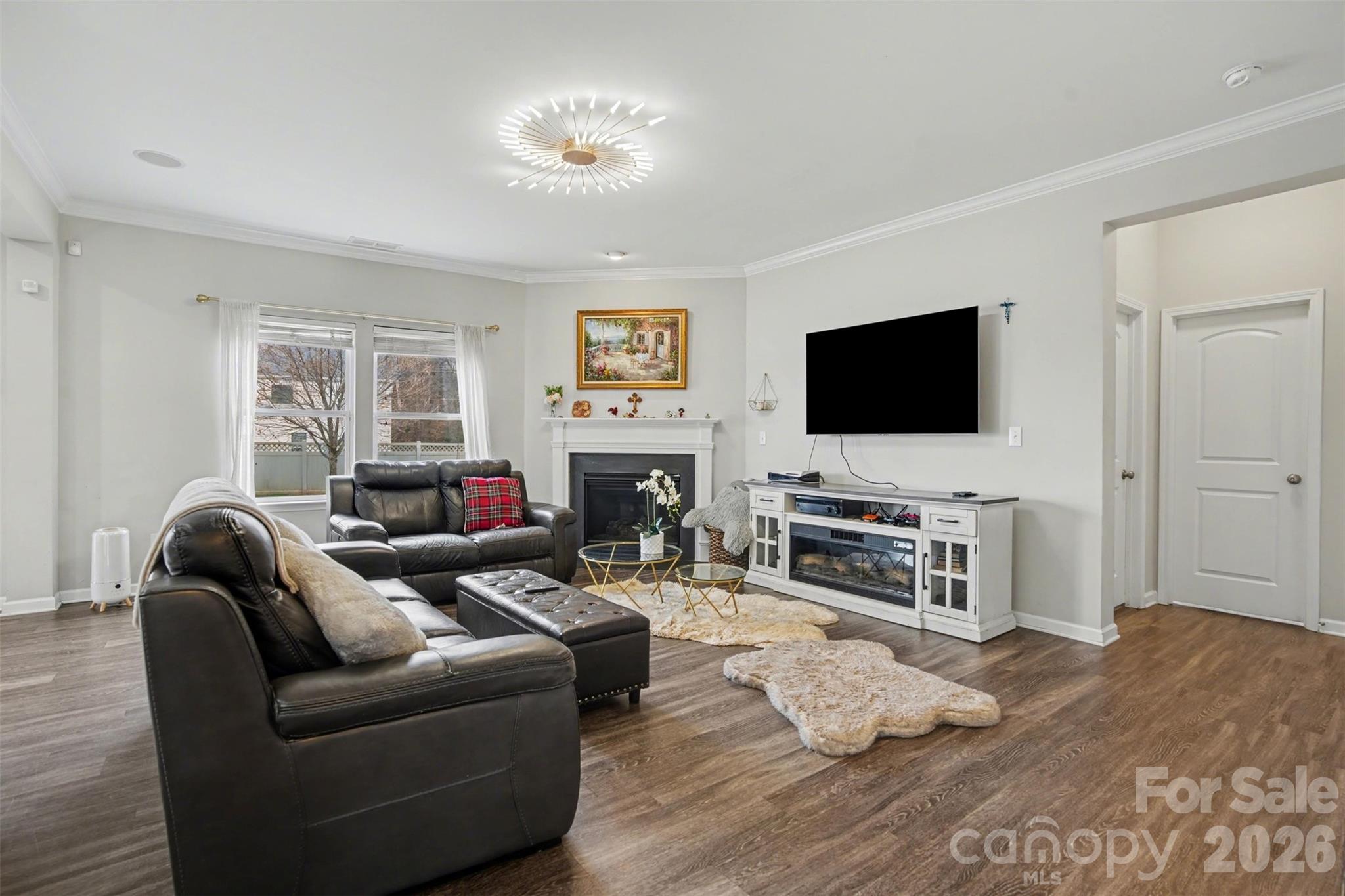 10916 Tower Oak Drive — Charlotte