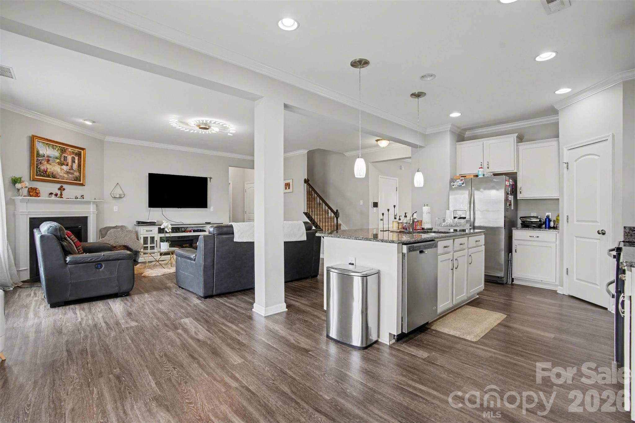 10916 Tower Oak Drive — Charlotte