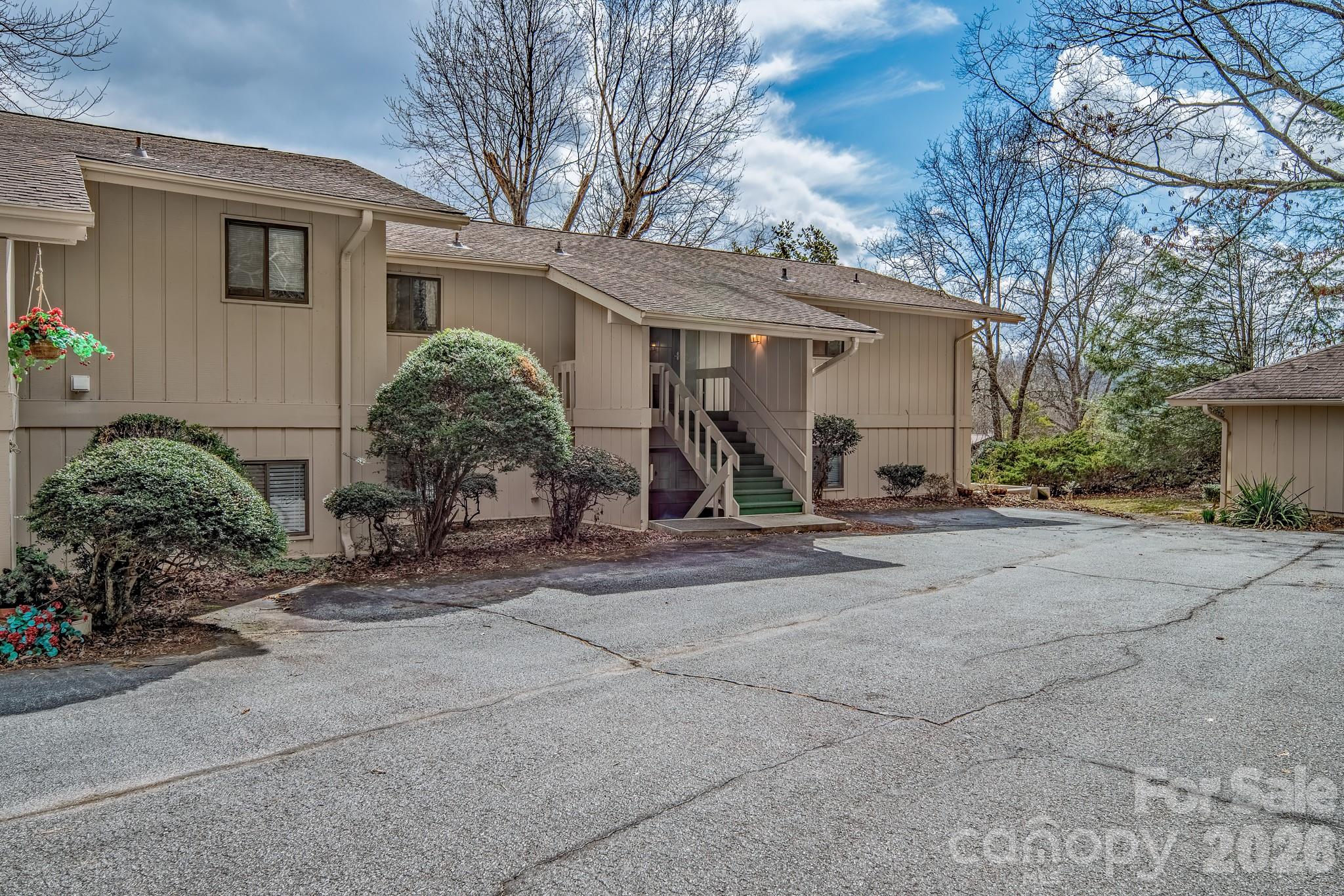 1813 Glen Cannon Drive — Pisgah Forest