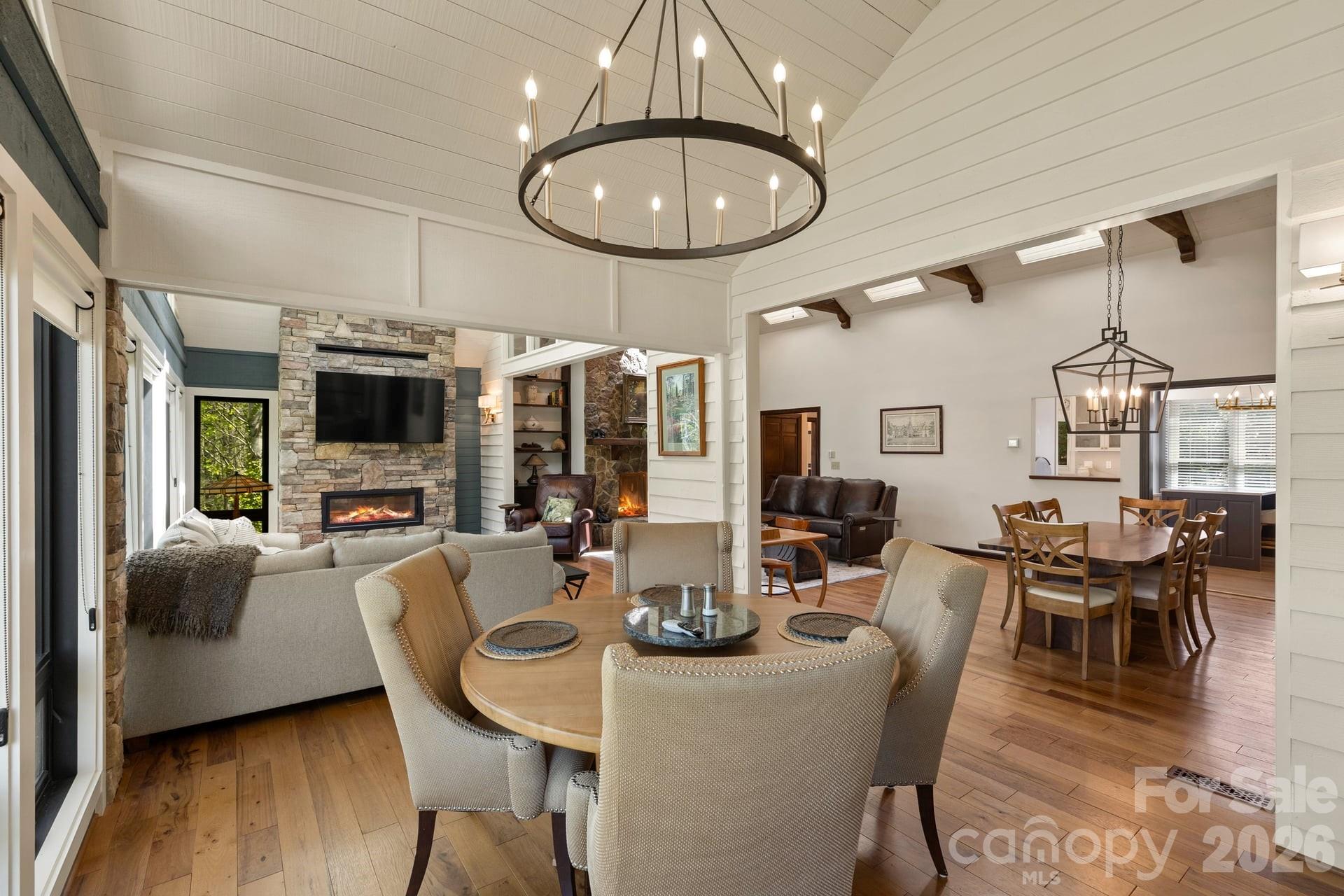 940 Winding Creek Road — Sapphire