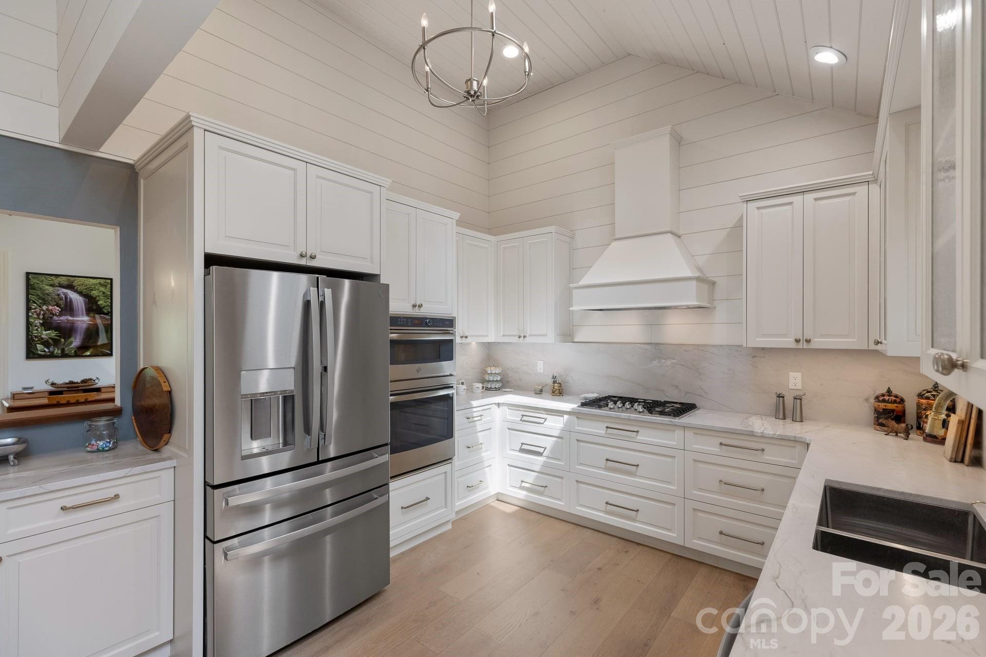 940 Winding Creek Road — Sapphire