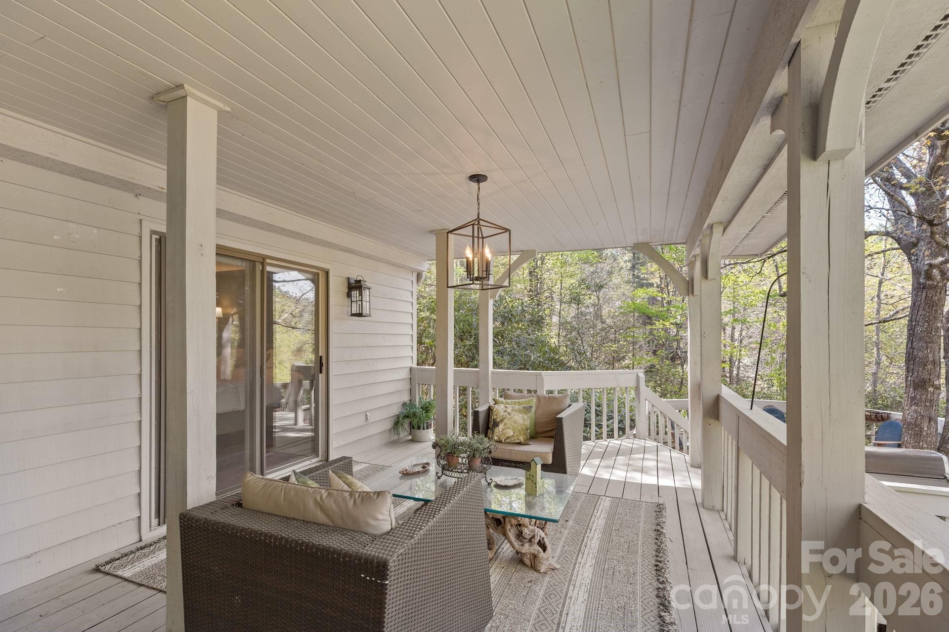 940 Winding Creek Road — Sapphire