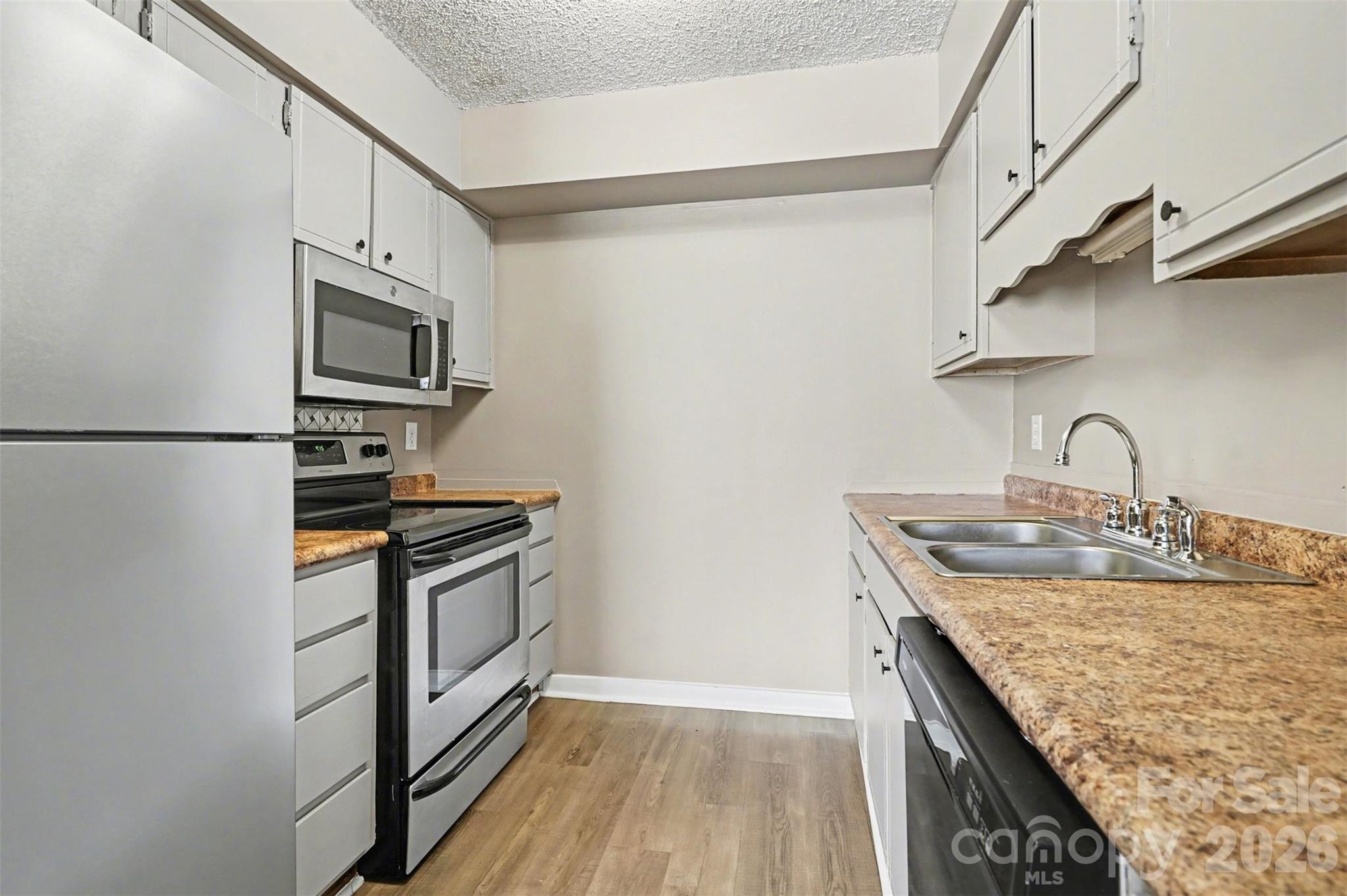 6107 Bent Tree Court — Charlotte