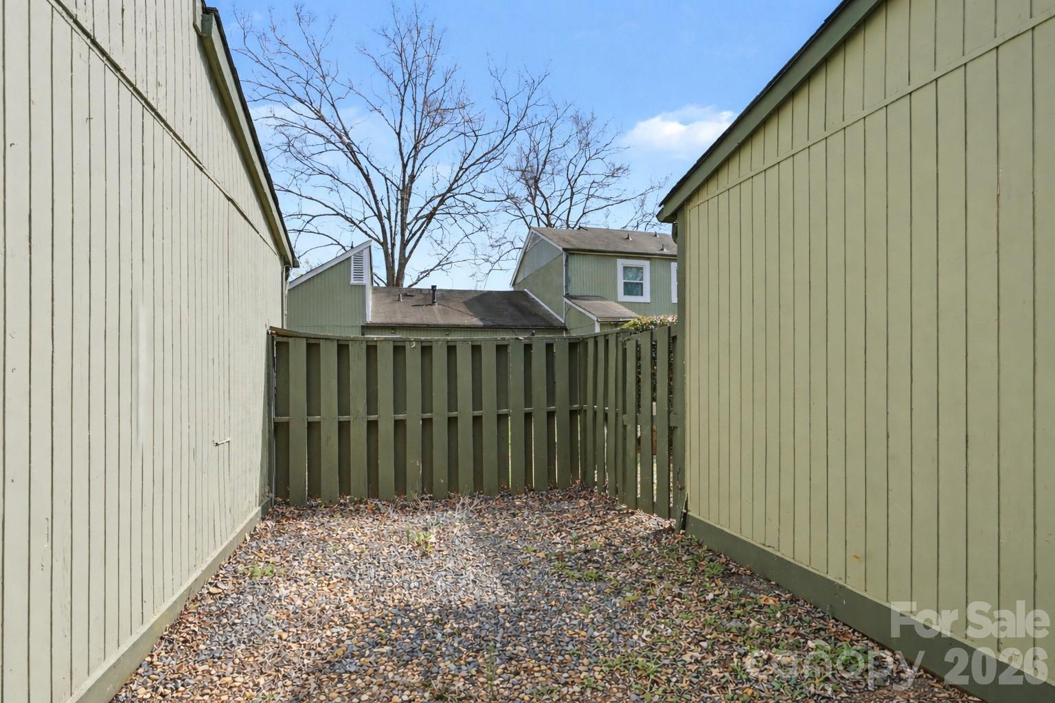 6107 Bent Tree Court — Charlotte