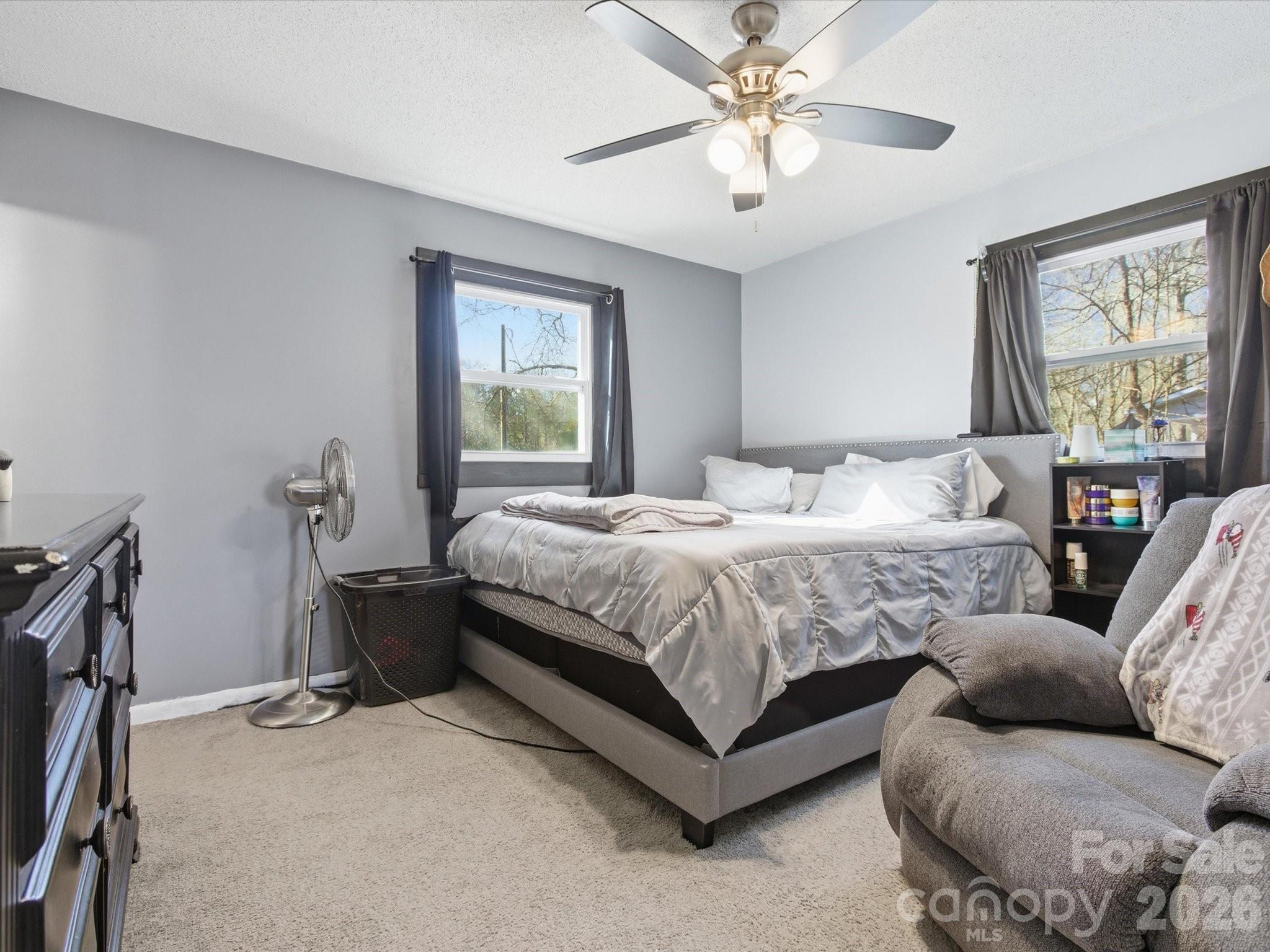 2694 Pineview Drive — Lancaster