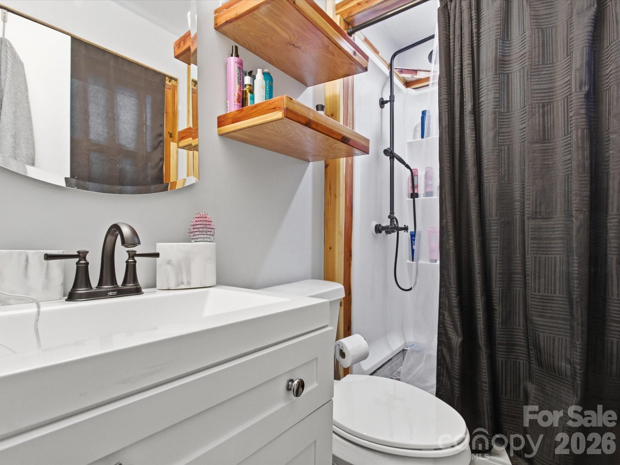 2694 Pineview Drive — Lancaster